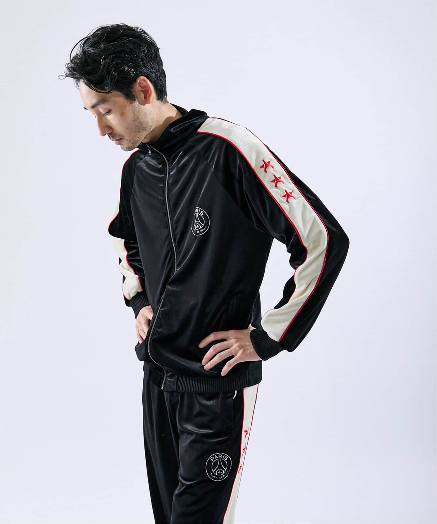 beats solo(パリ・サンジェルマン限定model) Paris Saint-Germain Shop, PSG Shop, Merch, PSG Shirts, Kits