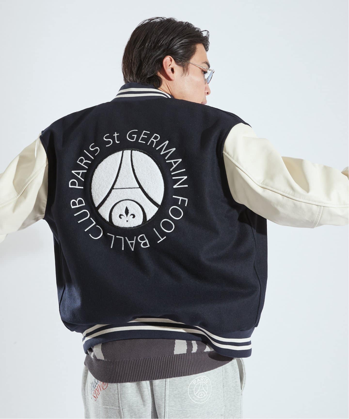 Paris Saint-Germain / パリ・サン＝ジェルマン】 AWARD JACKET