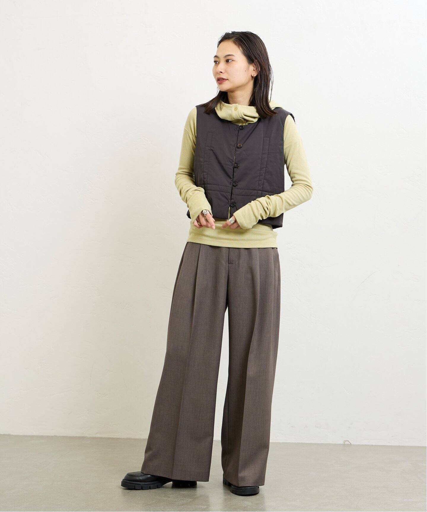 LOW CLASSIC/ロウ・クラシック】VOLUME STITCH PADDED VEST LW243VT01