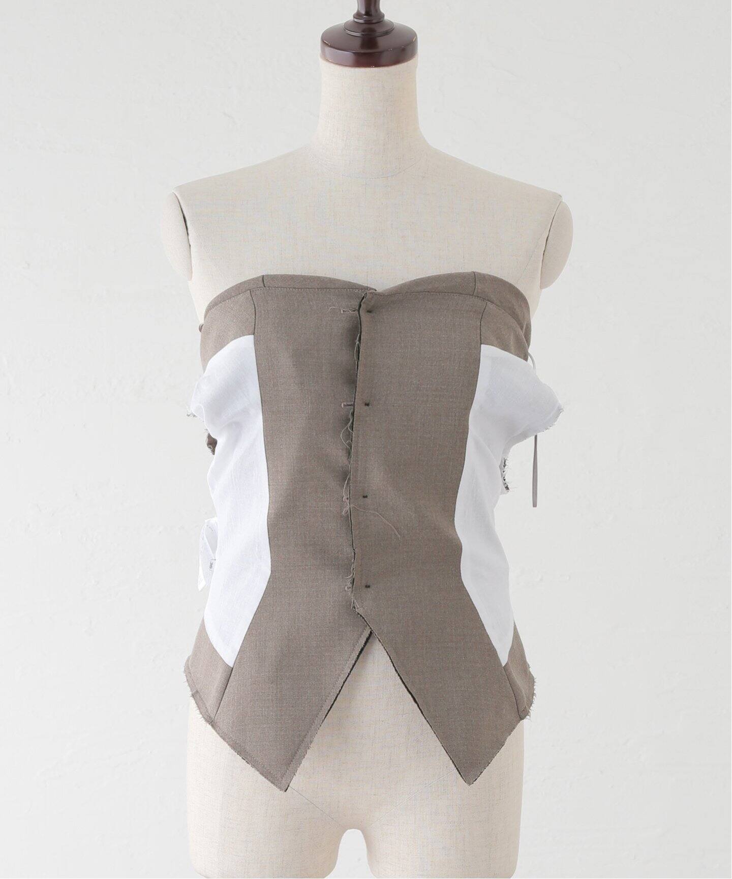 SONIA CARRASCO/ソニア・カラスコ】DROPPED TAILORED VEST FUN