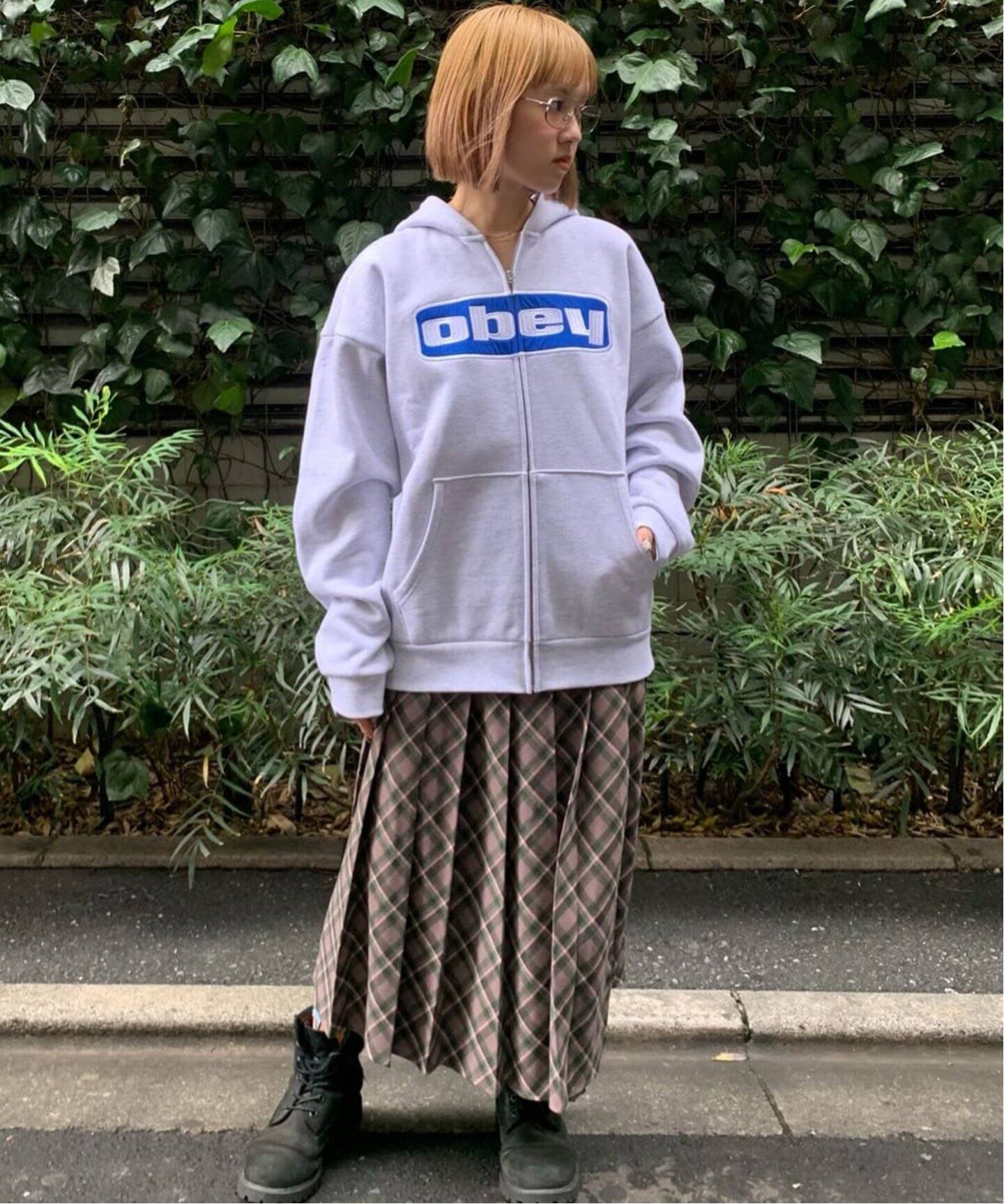 OBEY】BOXED IN EXTRA HEAVY ZIP HOOD 112460024 ：裏起毛ジップジップ 
