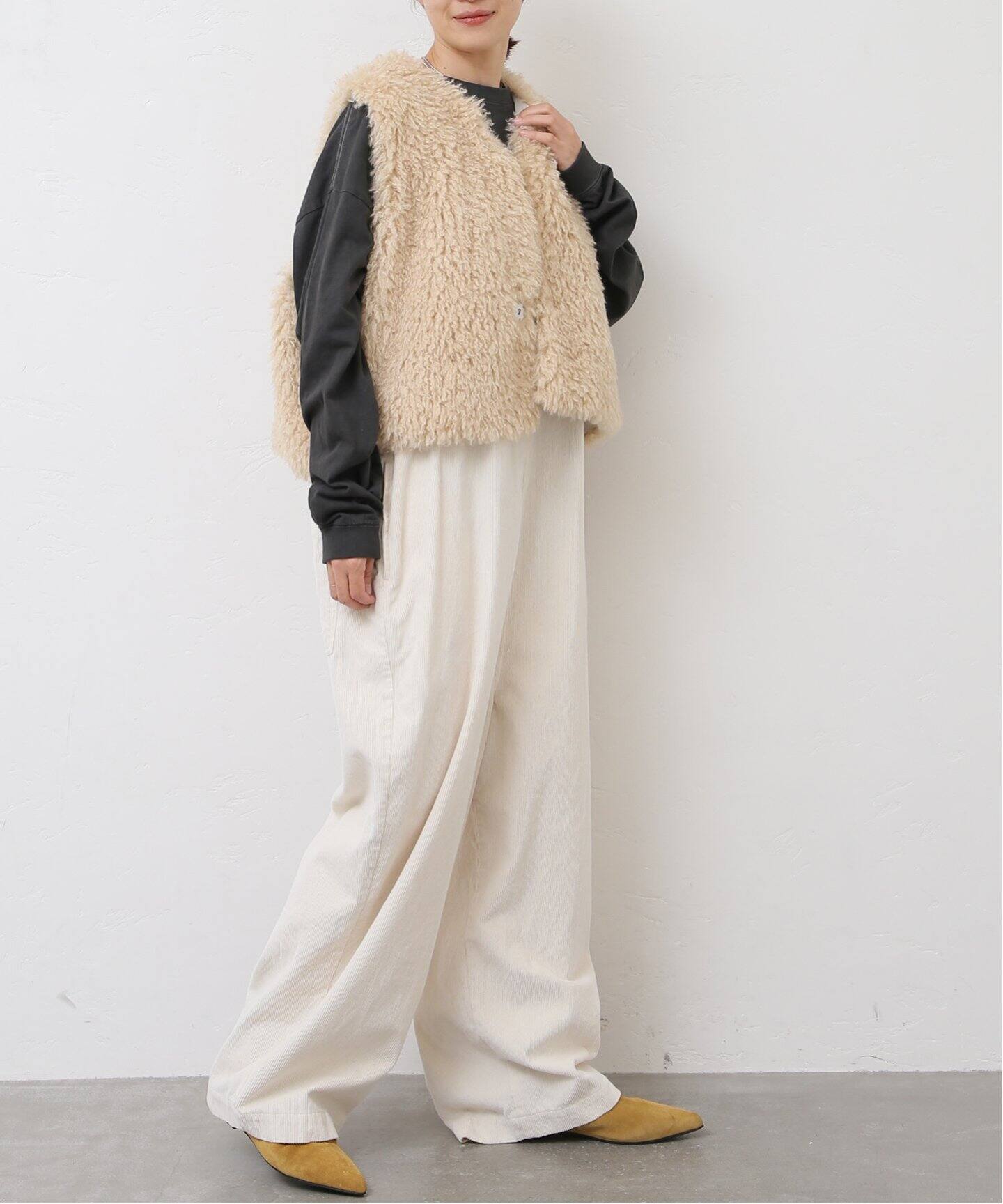2023AW☆カーリーショートベスト - ベスト・ジレ