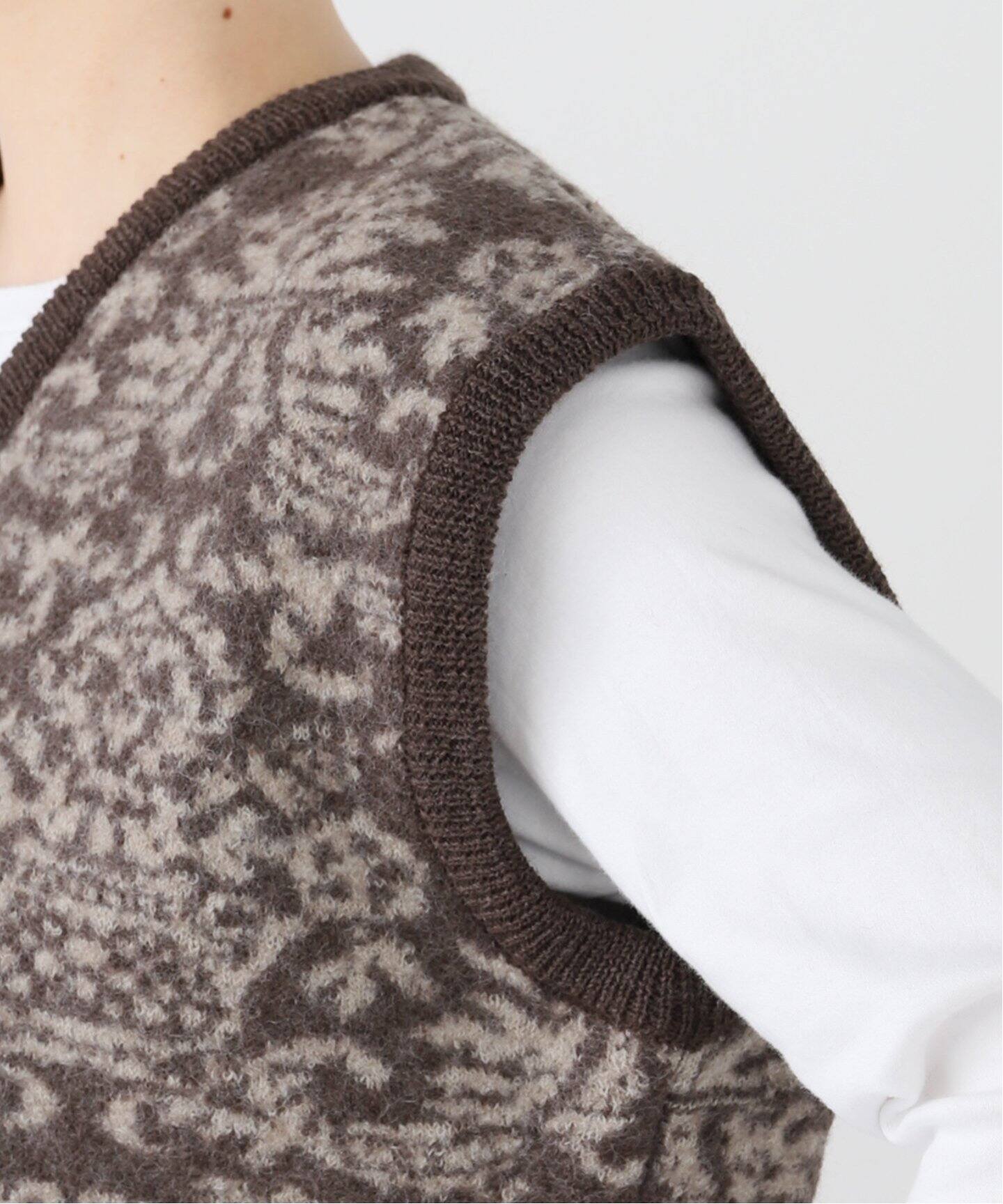 CRISTA SEYA / クリスタ セヤ】FELTED JACQUARD CROPPED GILET（ベスト 
