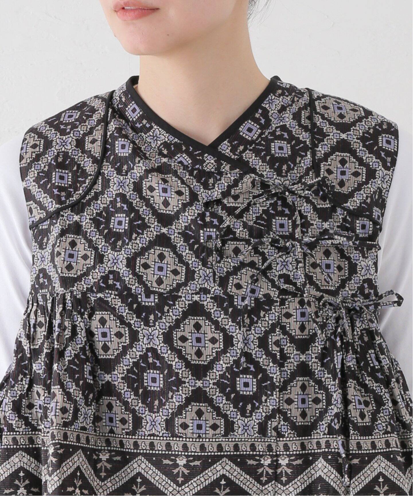 SARA MALLIKA】KAREENA SQUARE PRINT RABARI：ベスト（ベスト
