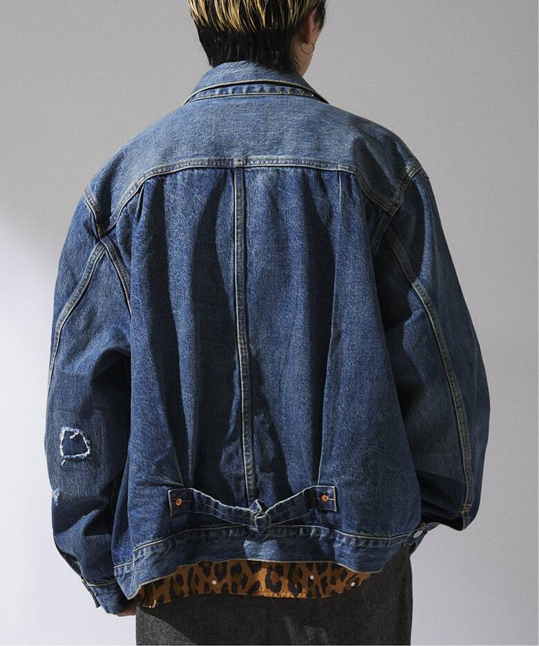 追加》LEVI