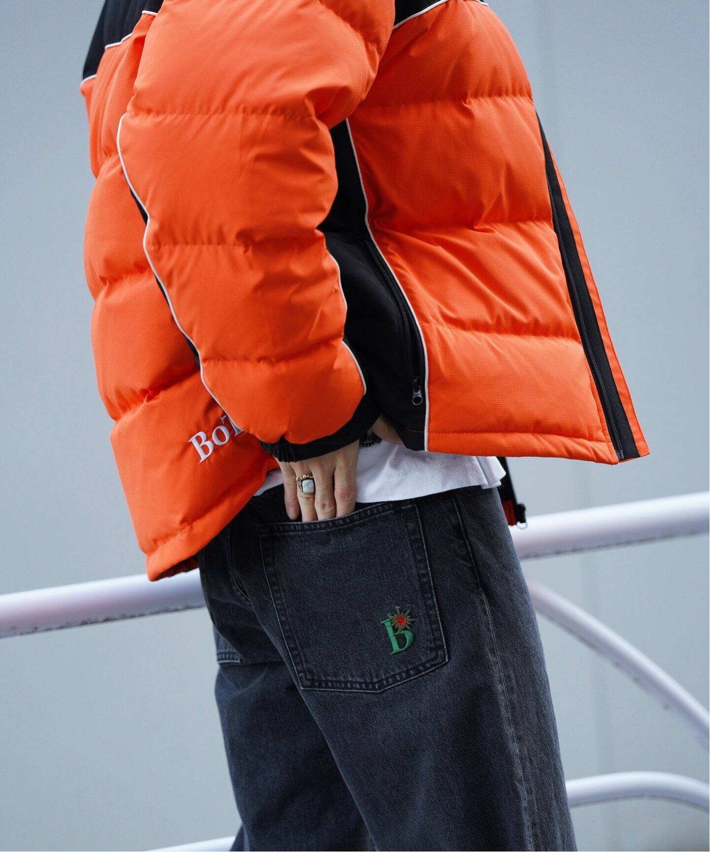 BoTT / ボット】B Logo Down Jacket（ダウンジャケット）｜WISM 