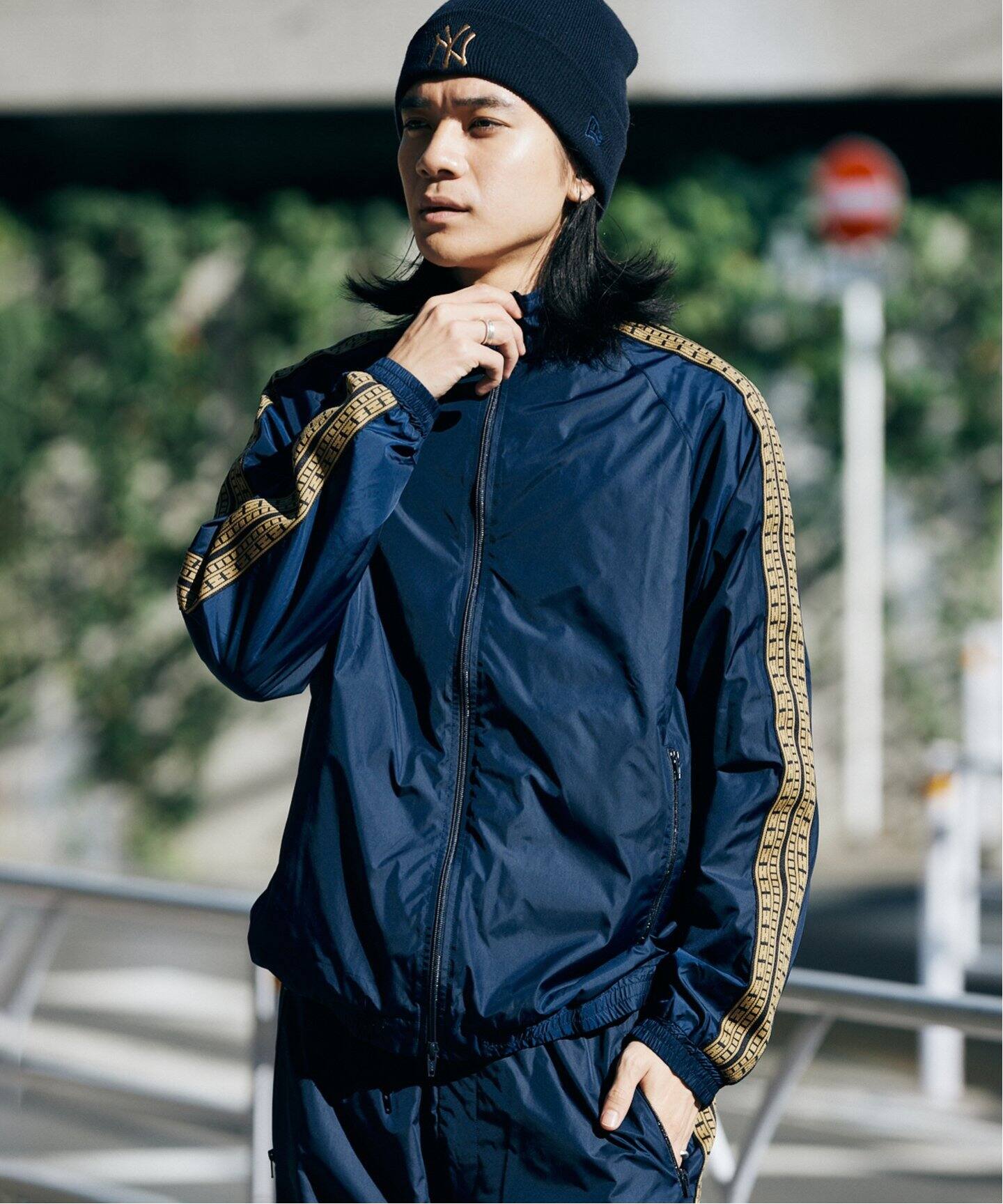 トライバルパターン ナイロントラックジャケット（ナイロンジャケット  