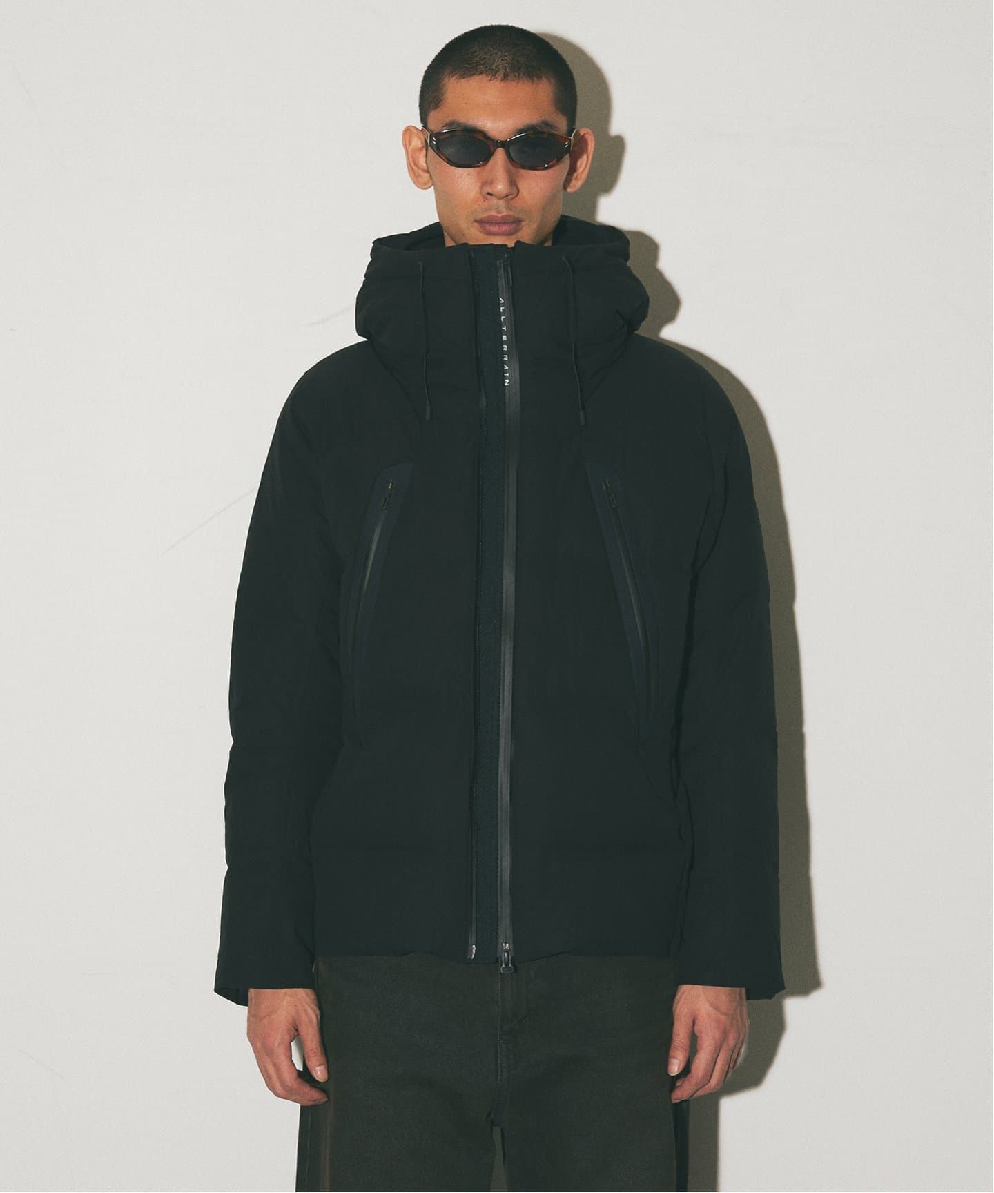 Daini. ダウンジャケット オリーブグリーン US・Mサイズ Daini. ダウンジャケット オリーブグリーン US・Mサイズ