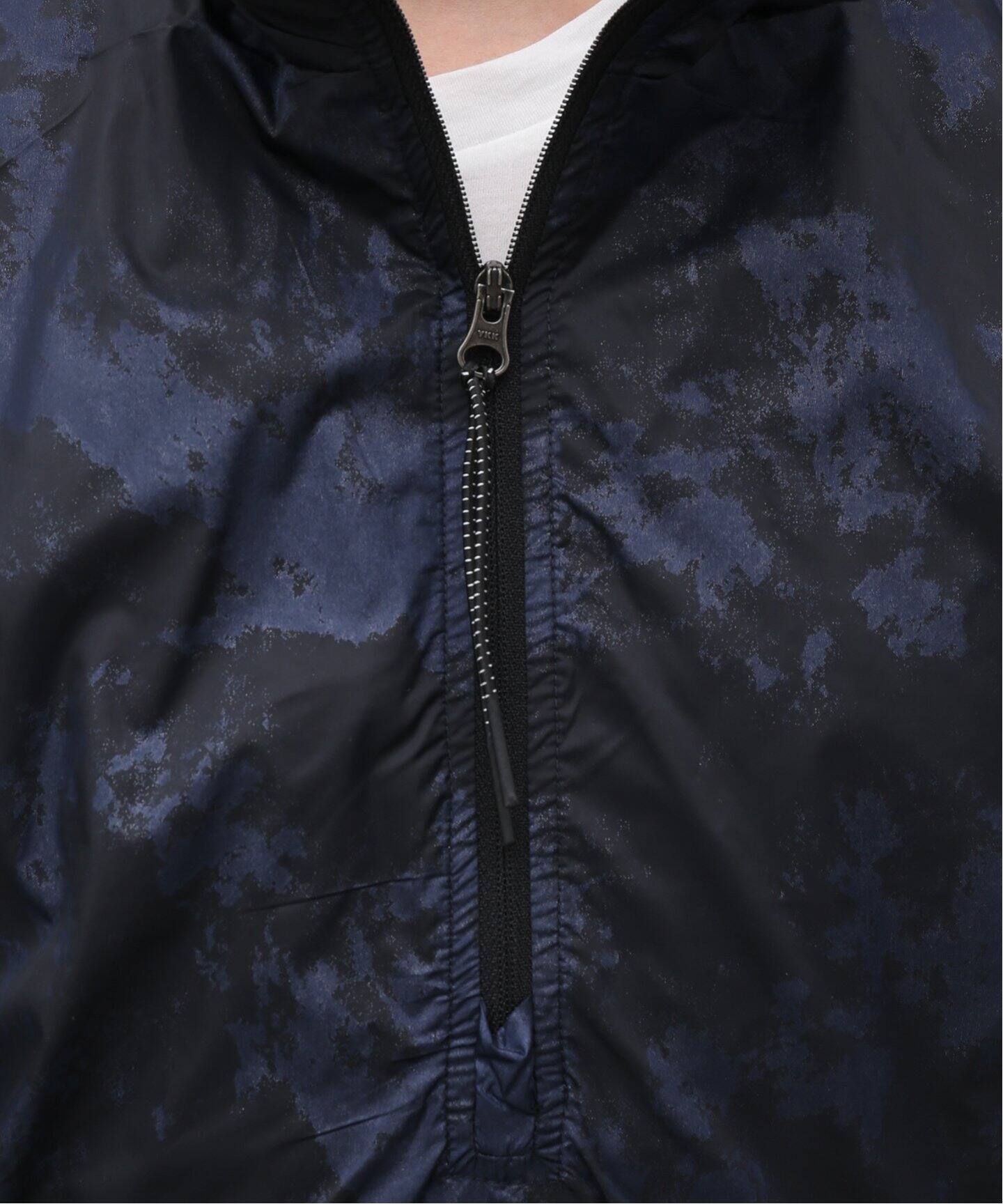 theory luxe 黒 強し ナイロン ウィンドブレーカー