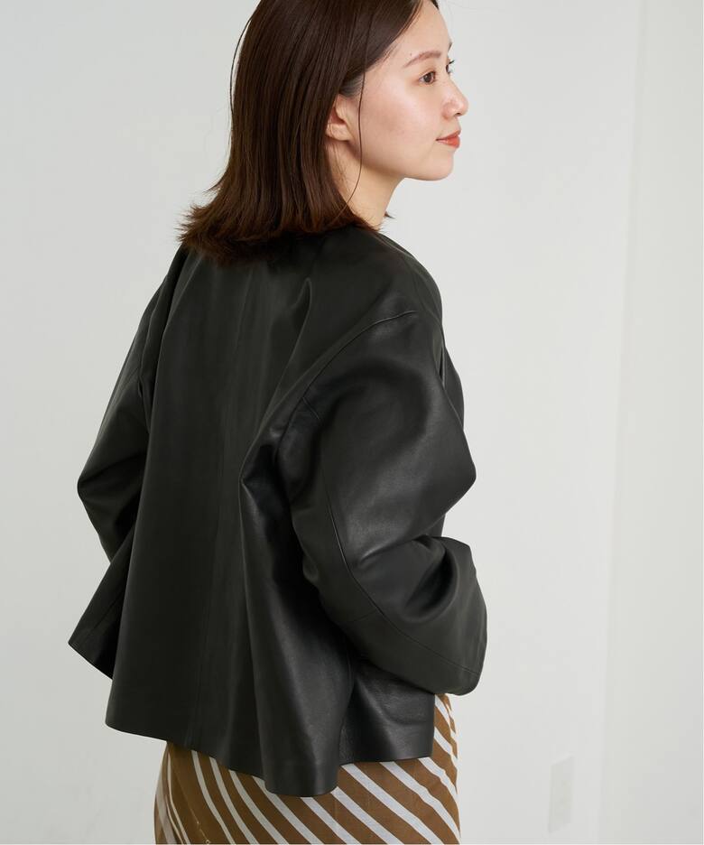 シープクルーネックブルゾン（レザージャケット）｜IENA（イエナ）の  