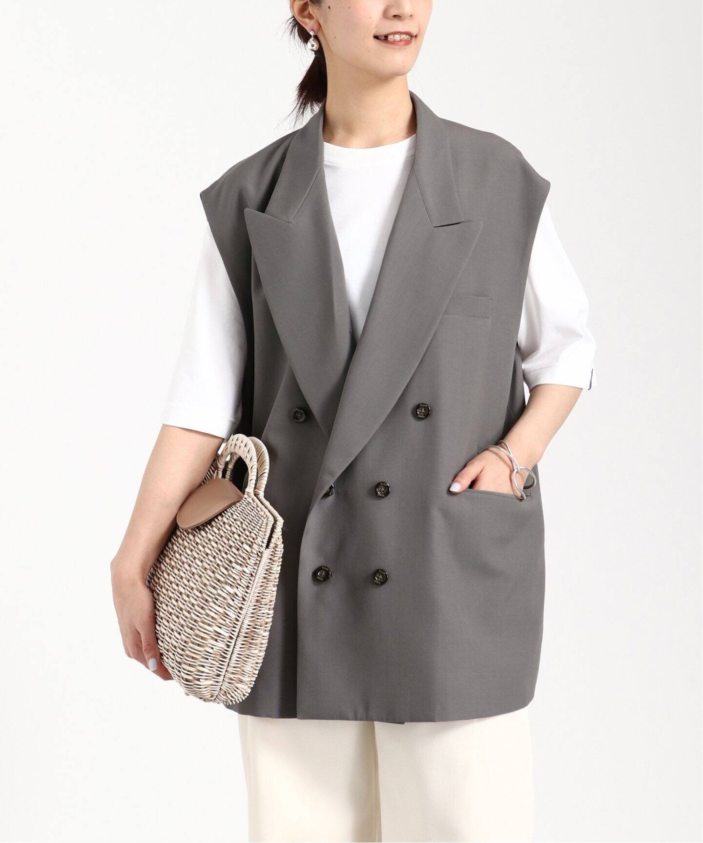 STUDIOUS別注 Pocket W Belted Vest（ベスト）｜UJOH（ウジョー）の 