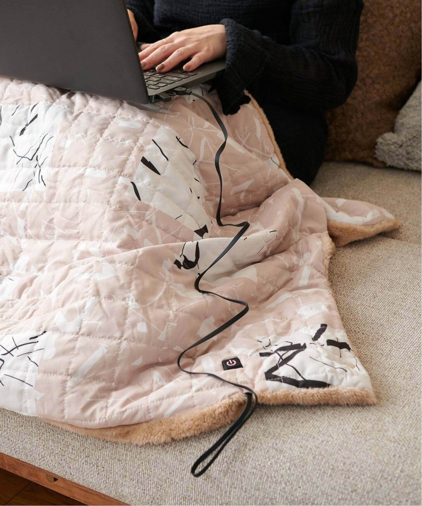 USB BLANKET LINEPATCH 洗える USB ブランケット（ブランケット 