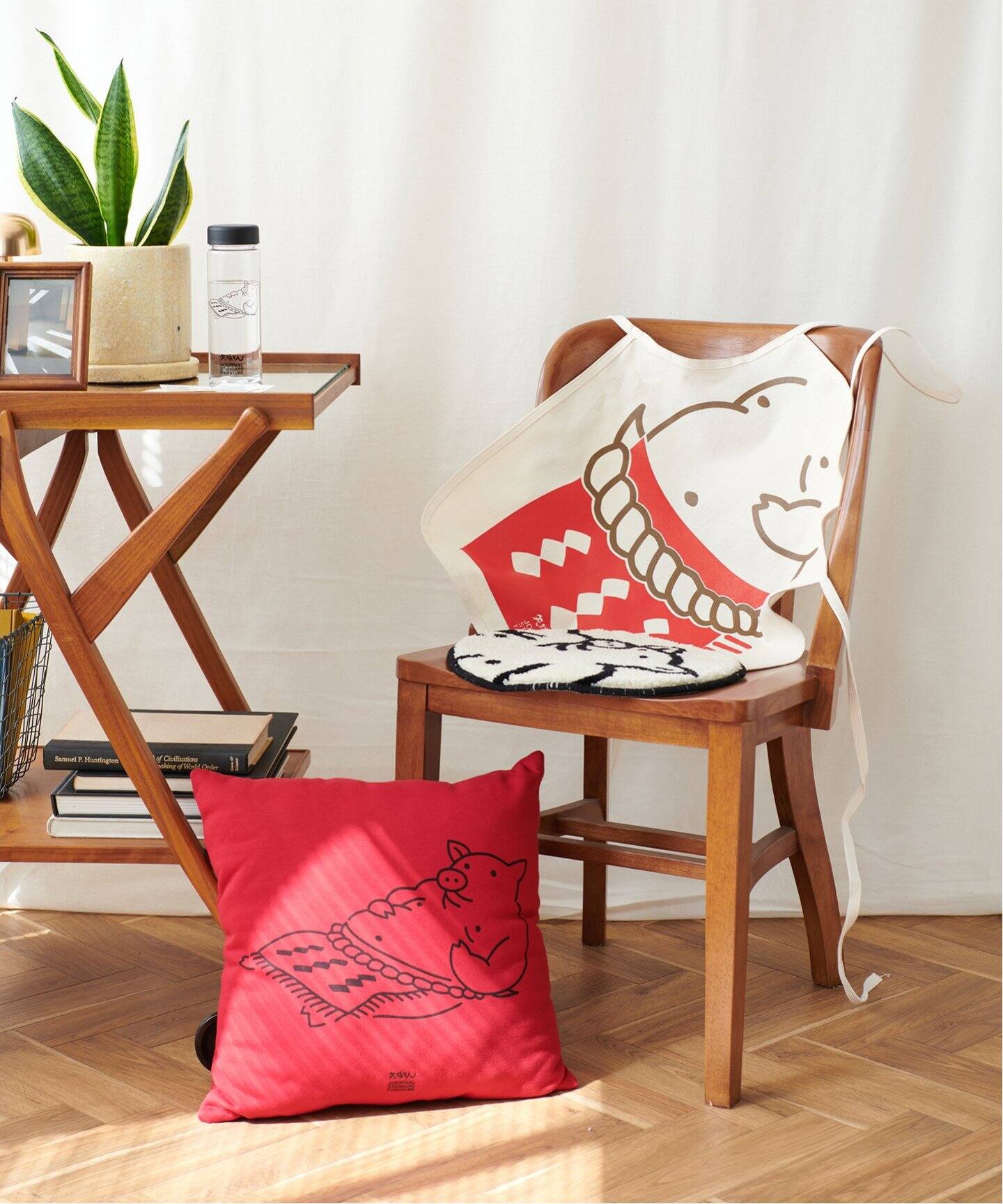 YABATON/矢場とん】JSF別注 CUSHION クッション（ラグ・マット 