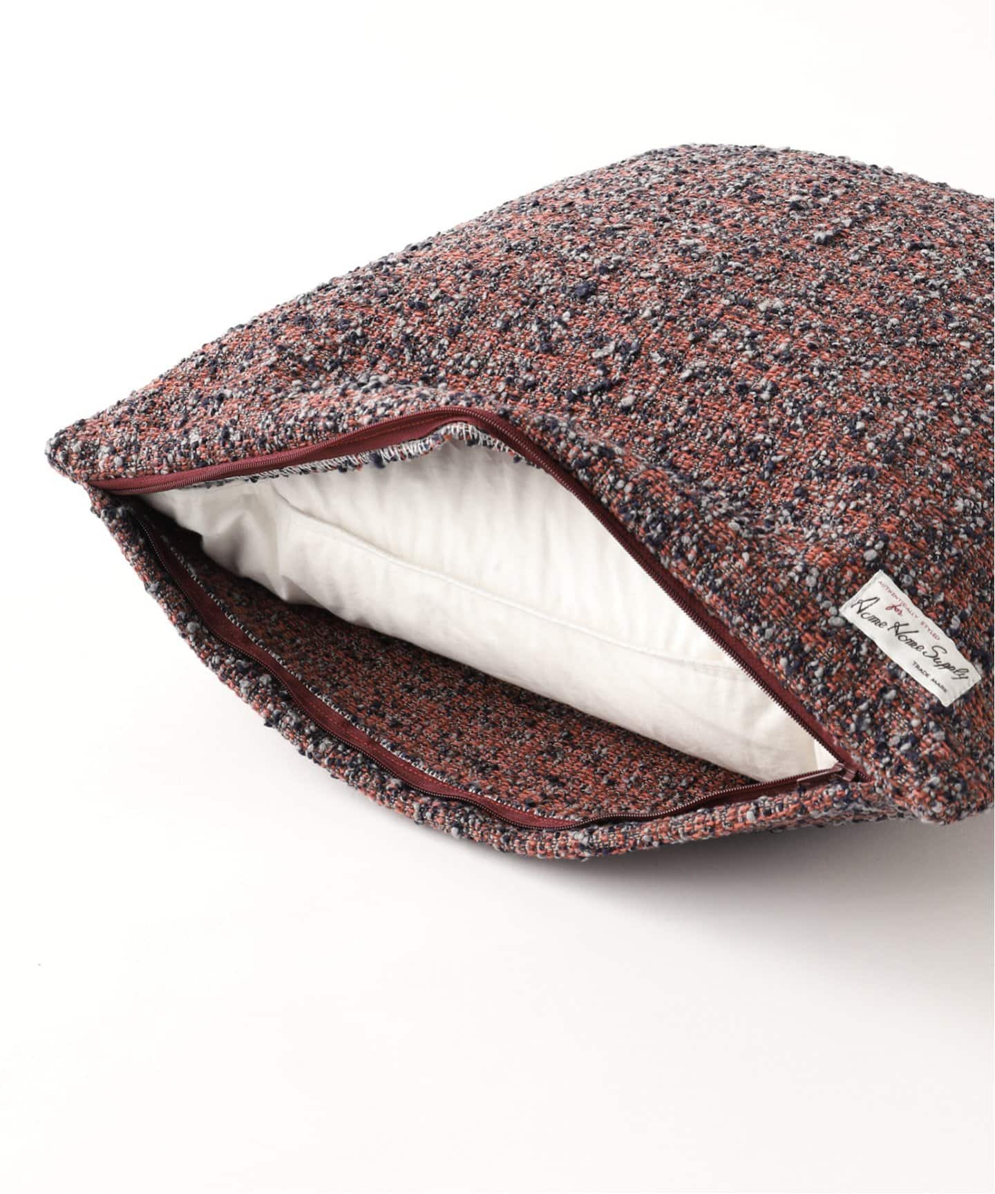 セール】【TOLIGHT/トライト】TOLIGHT×JSF QUILT CUSHION
