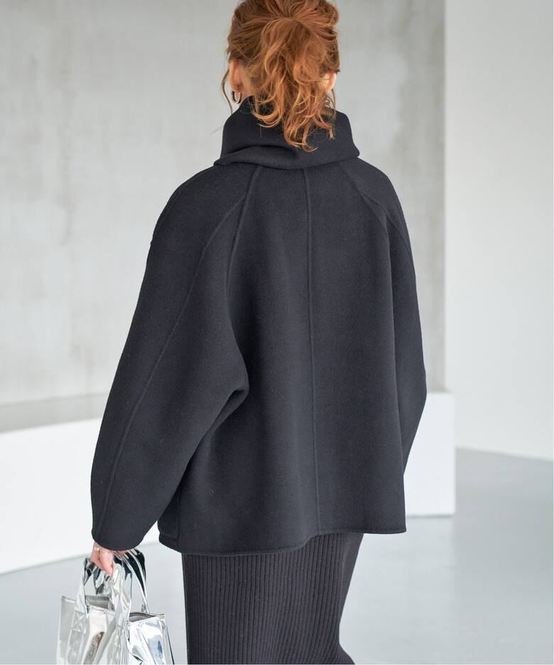 ビーバーストール付きショートコート（ノーカラーコート）｜Spick and  