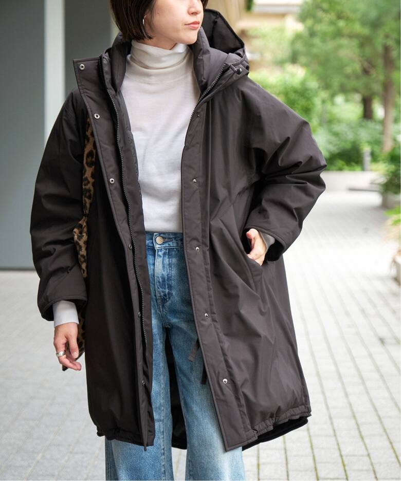 一部店舗+WEB限定追加》撥水フーデッドダウンコート（ダウンジャケット  