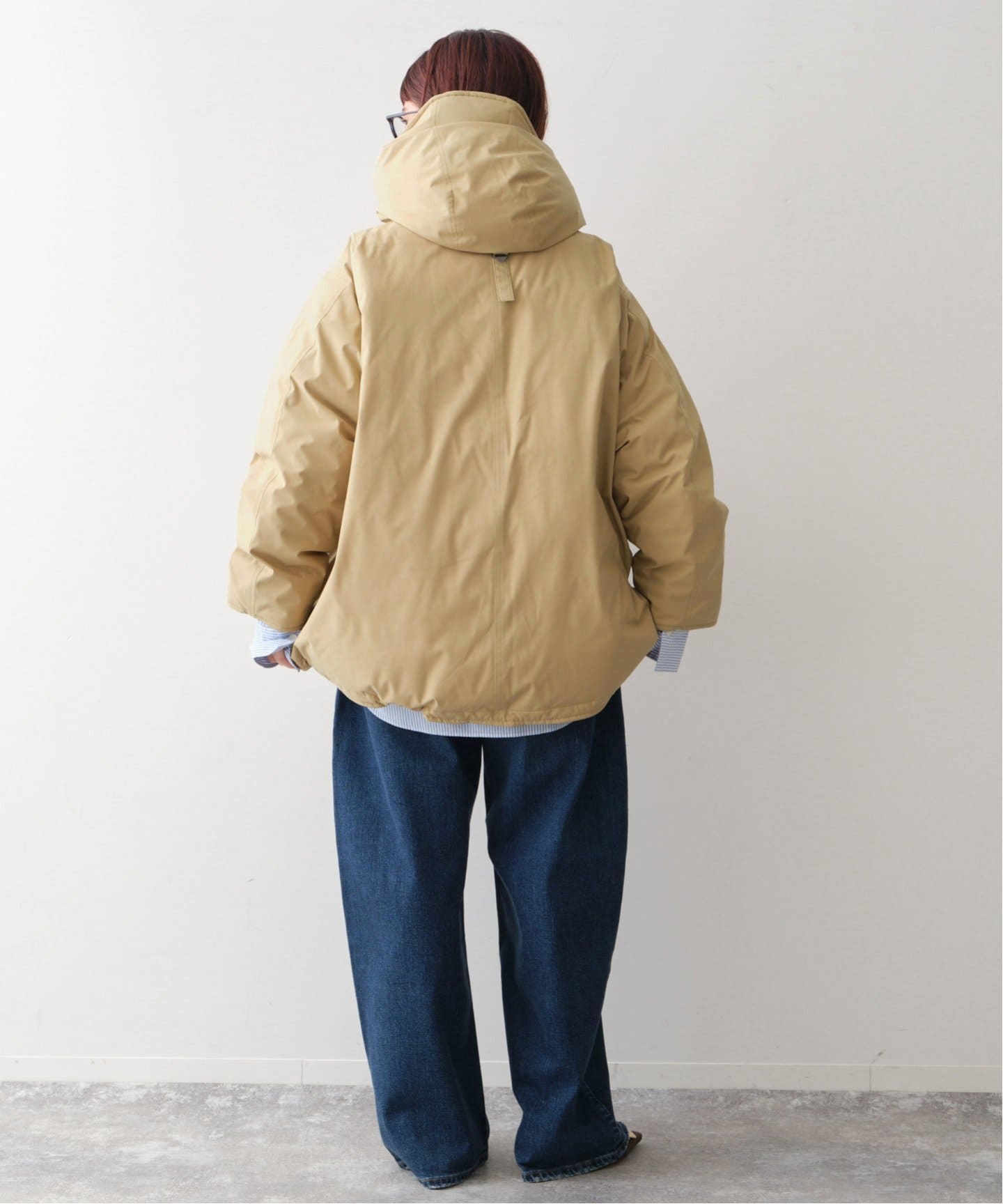 撥水フーデッドダウンハーフコート（ダウンジャケット）｜Spick and