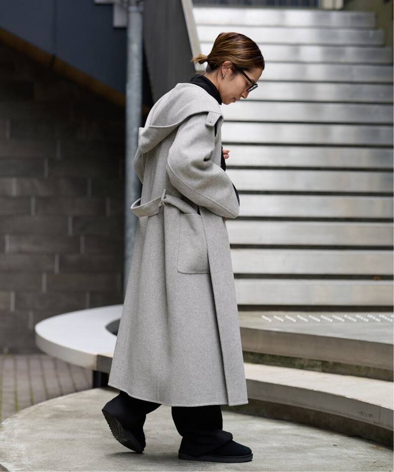 新品タグ付き】FRAMeWORK super160Sフーディーコート 