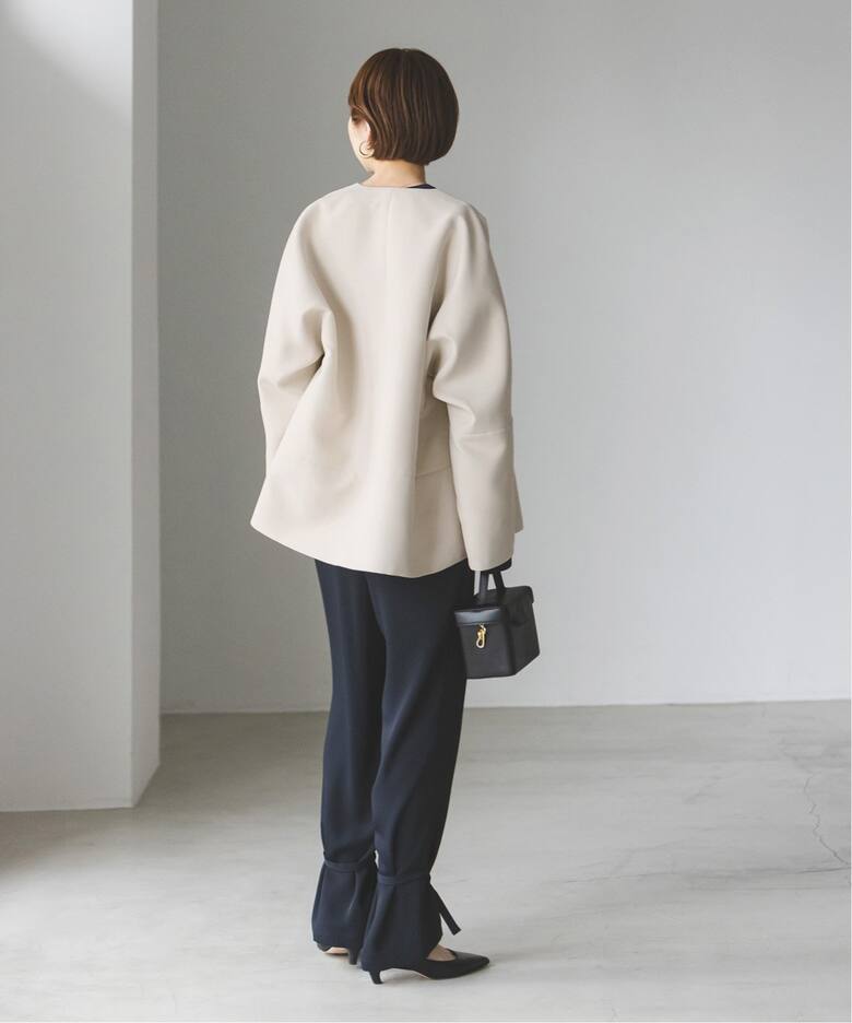 トリプルクロスライトクルーネックショートコート（ノーカラーコート 