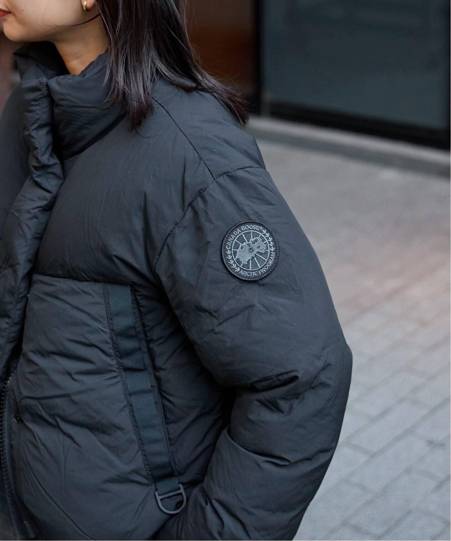 CANADA GOOSE/カナダグース】Junction Cropped Puffer Bla（ダウン  