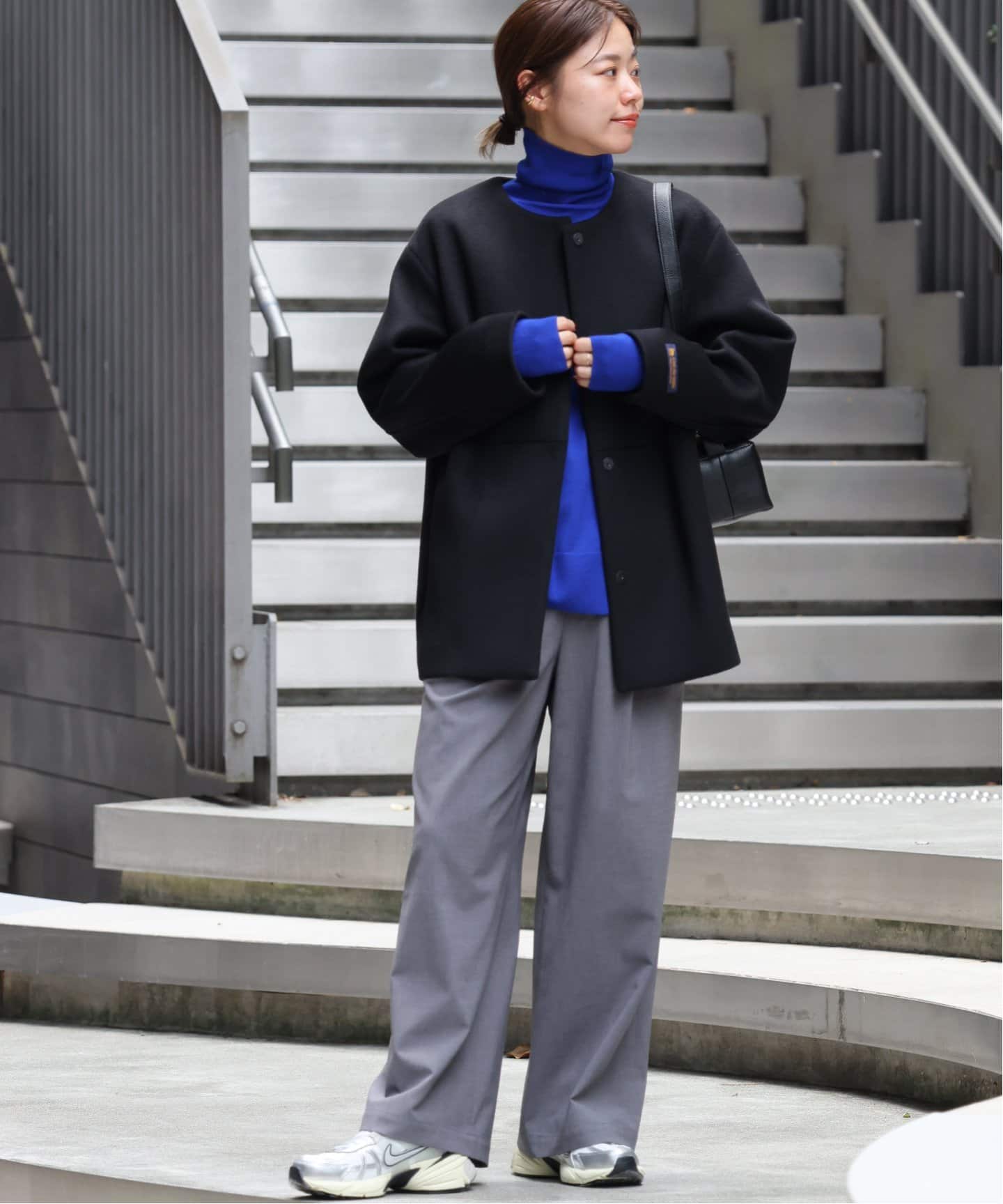 追加》スーパーファインビーバークルーネックコート（ノーカラーコート