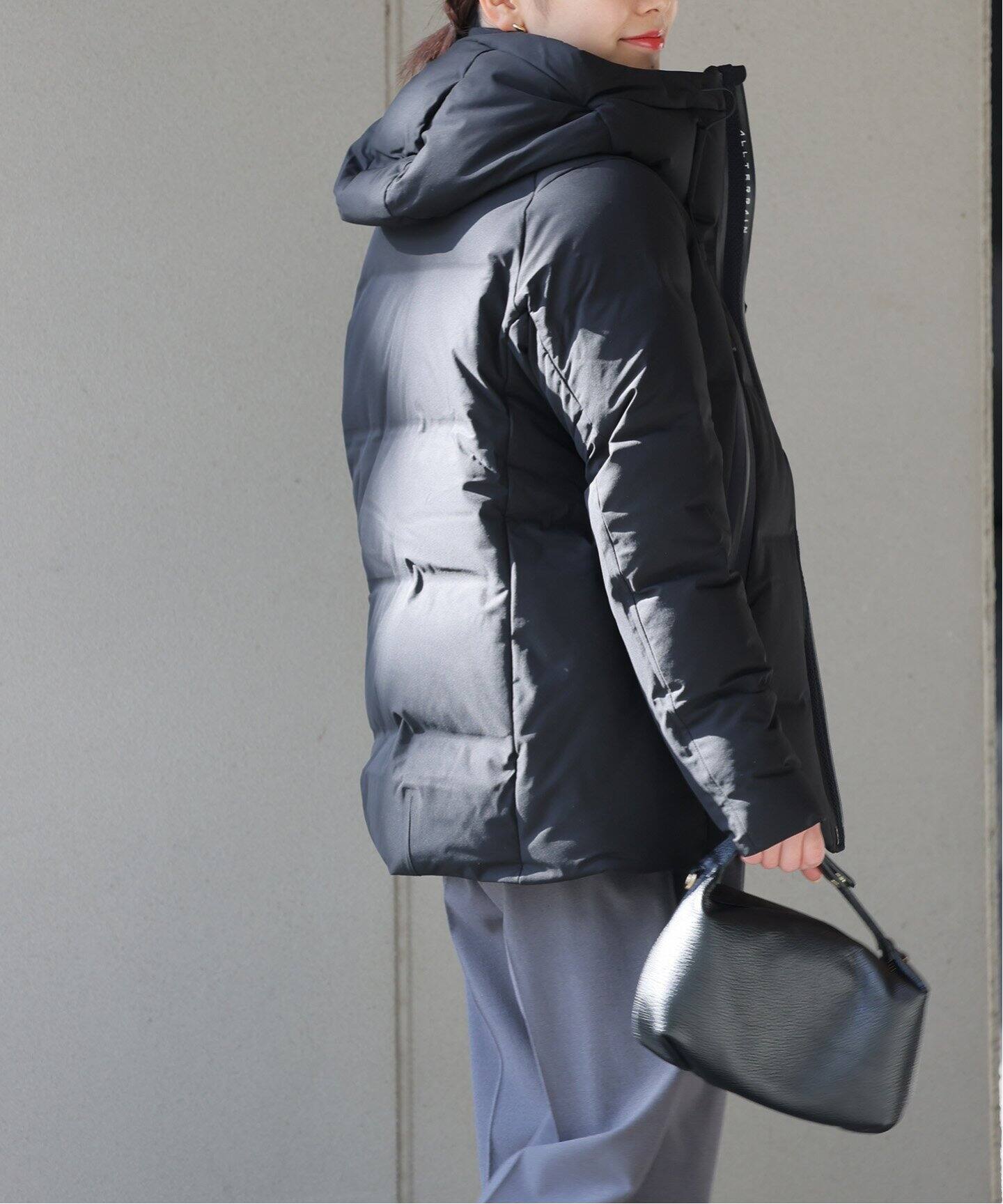 DESCENTE ALLTERRAIN】 MIZUSAWA DOWN マウンテニアL：ダウン 