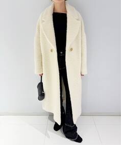 RITA ROW/リタロウ】ブークレロングコートのコーディネートスナップ 