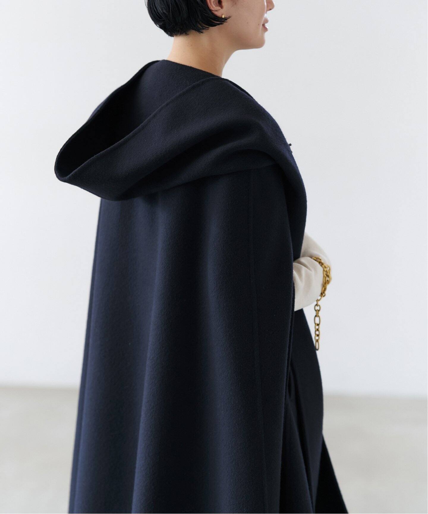 Super140s マントコート（ポンチョ・マント）｜VERMEIL par iena  