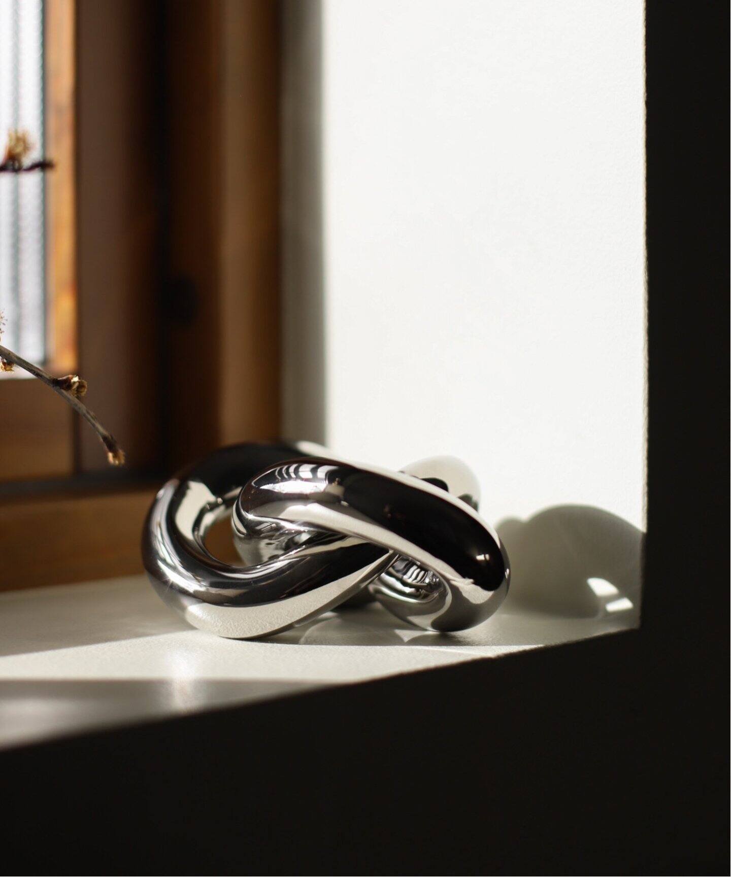 knot オブジェ　Lサイズ 楽天市場】Cooee Design オブジェ Knot サンド L 19cm 結び目