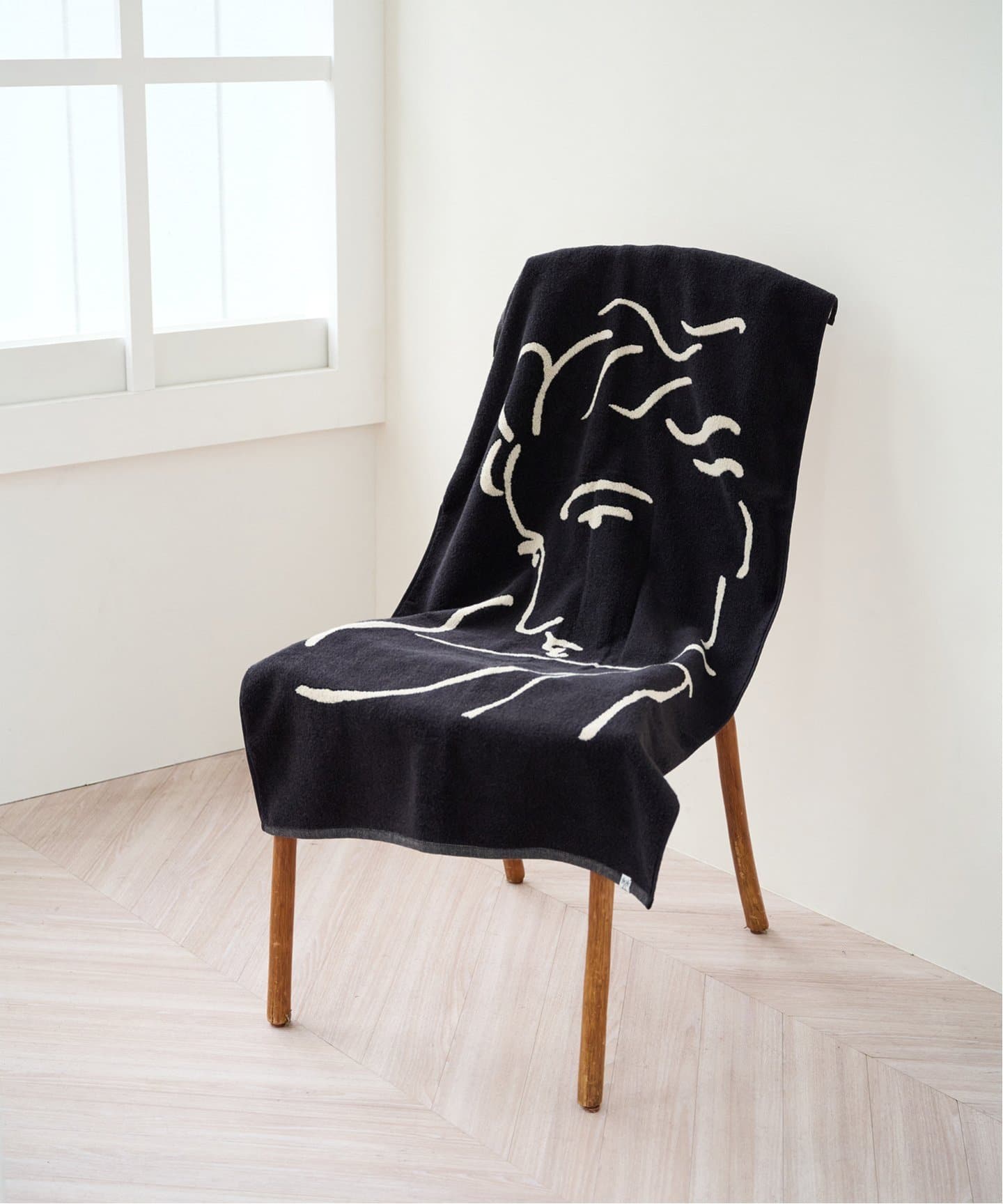 ROYAL-PHOENIX OF THE SEAS】AMBIENT TOWEL Henri Matisse バスタオル