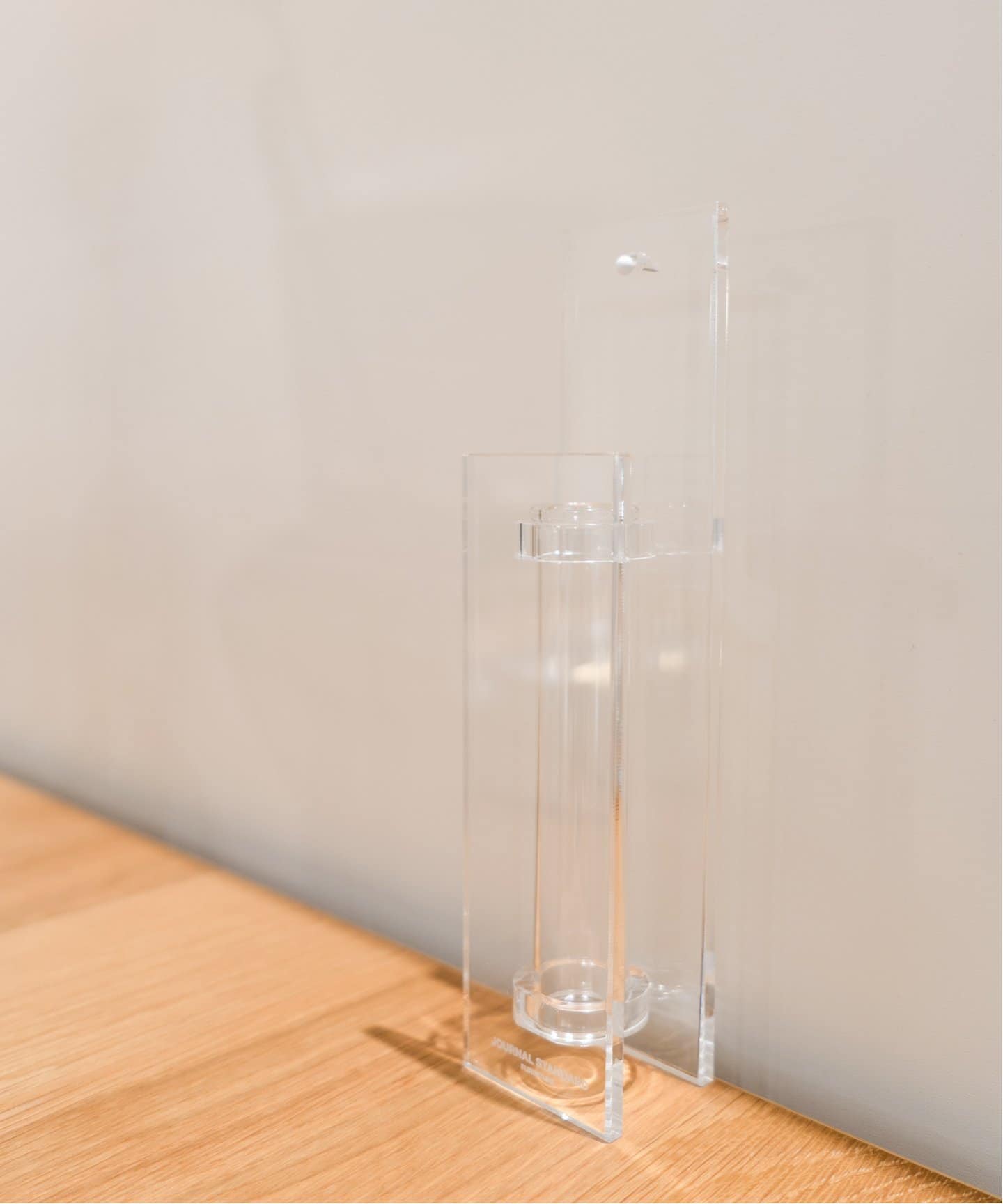 WALL FLOWER VASE 壁掛け フラワーベース（フラワーベース