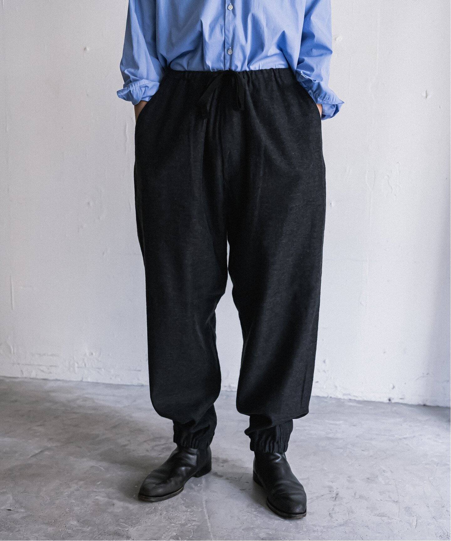 COMOLI / コモリ】カシミヤシルク ドローストリングパンツ（スラックス 