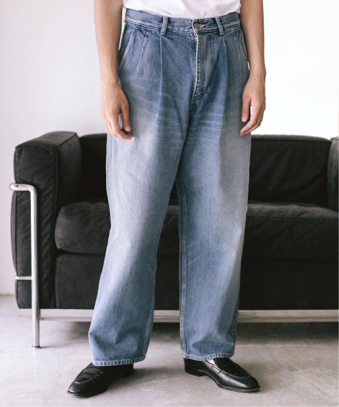 Graphpaper / グラフ ペーパー】Selvage Denim Two Tuck Pants（デニム 