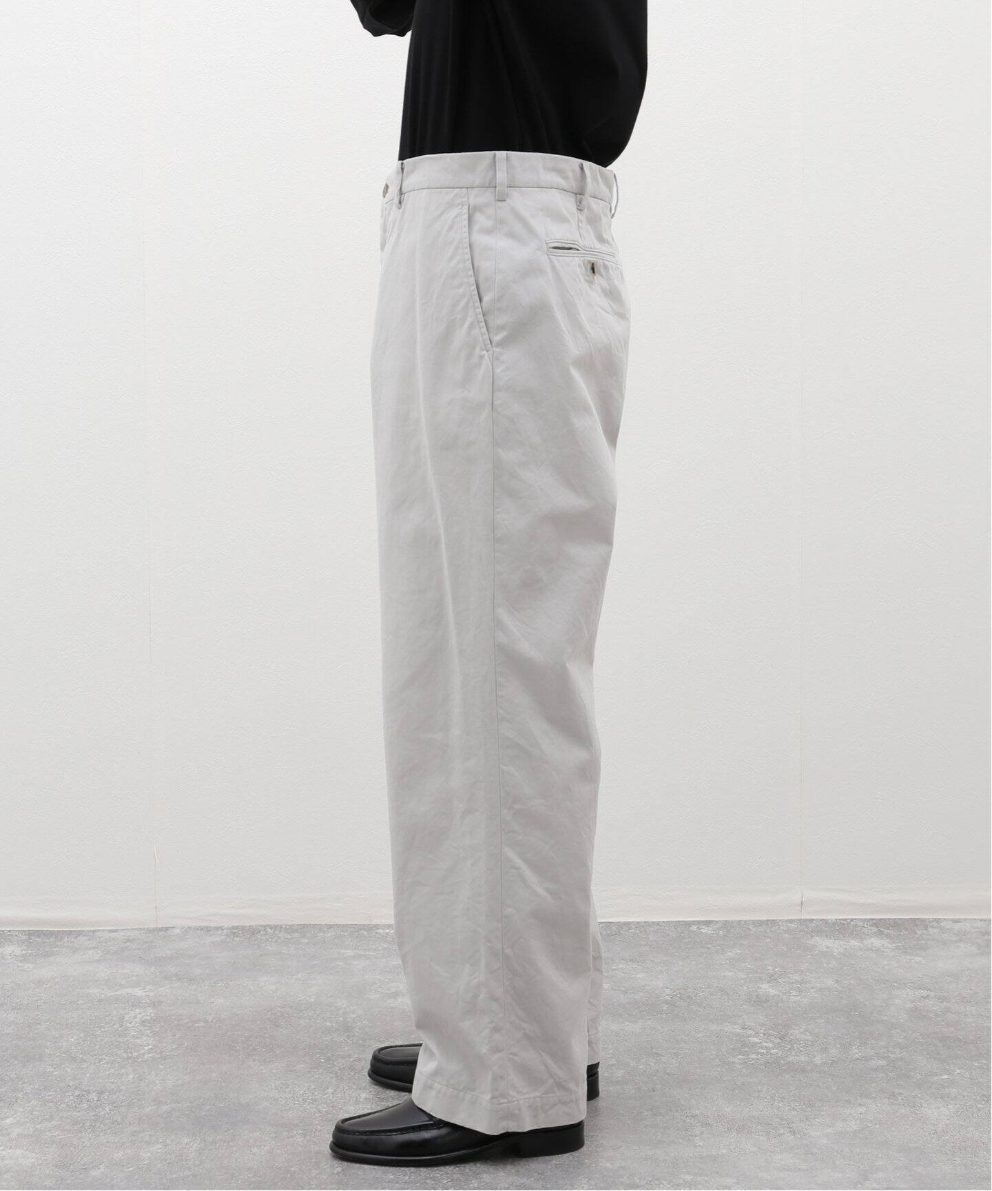 HERILL / ヘリル】別注 EGYPTIANCOTTON CHINO（チノパンツ）｜L 