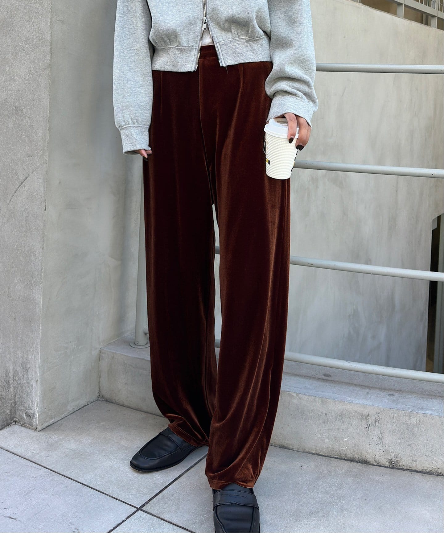 ベロアフレアパンツ（スラックス）｜OUTDOOR PRODUCTS（アウトドア