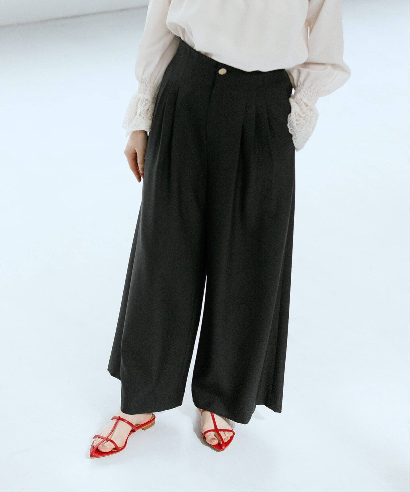 ハイウエストタックパンツ（スラックス）｜La Totalite（ラ トータリテ  