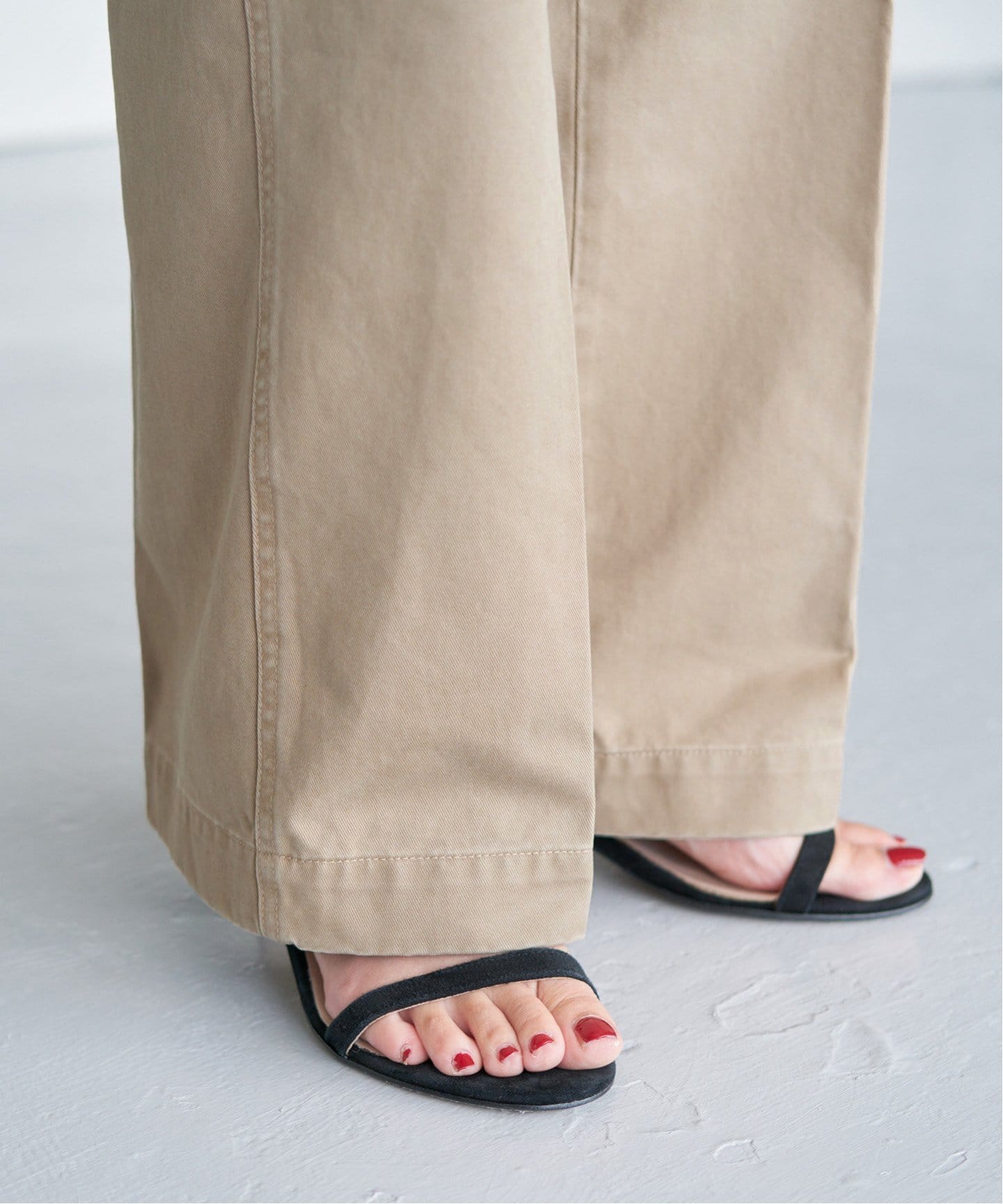 ルーズフィットチノストレート（チノパンツ）｜Spick and Span