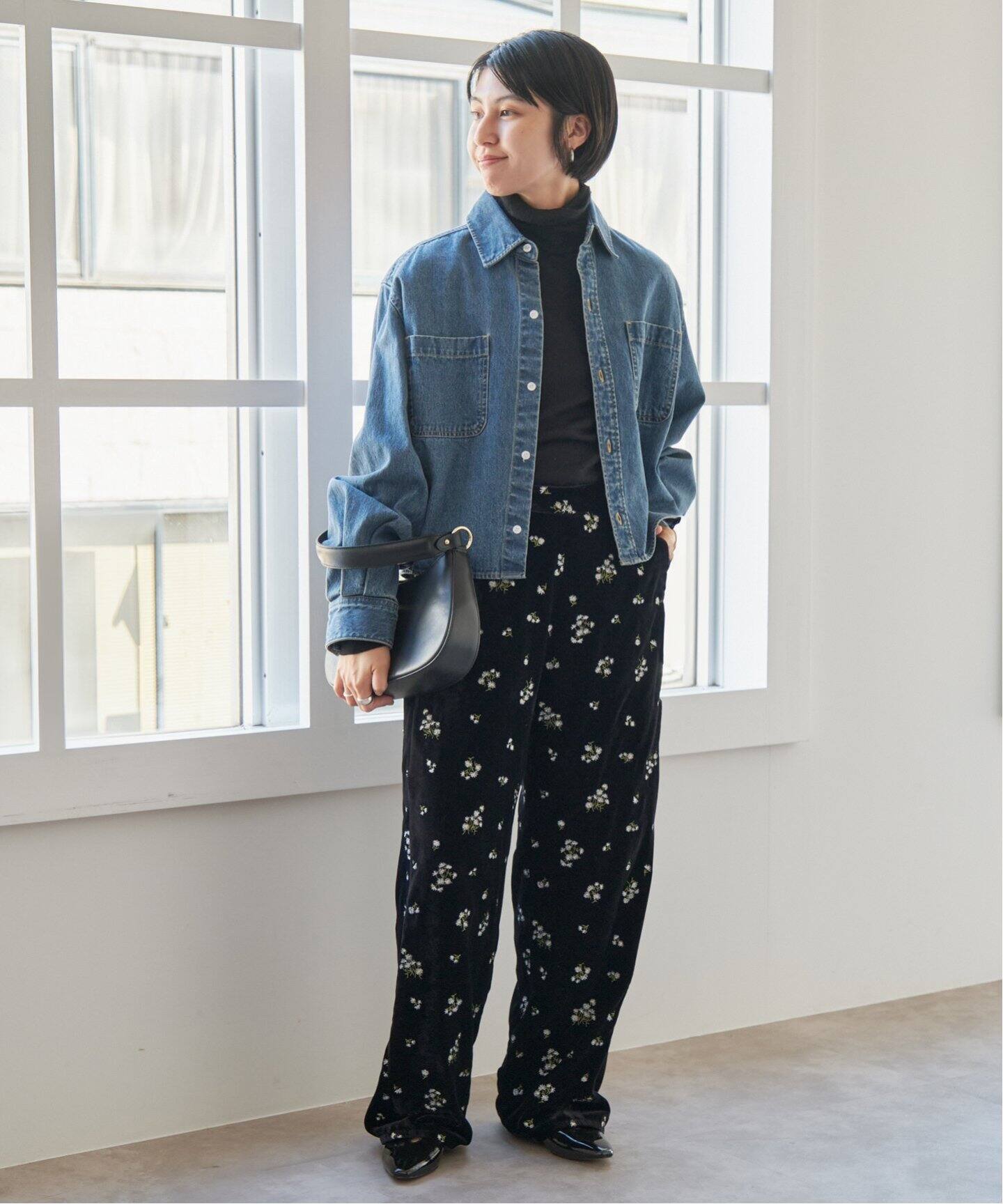 ブーケエンブロイダリーストレートパンツ（スラックス）｜Spick and 