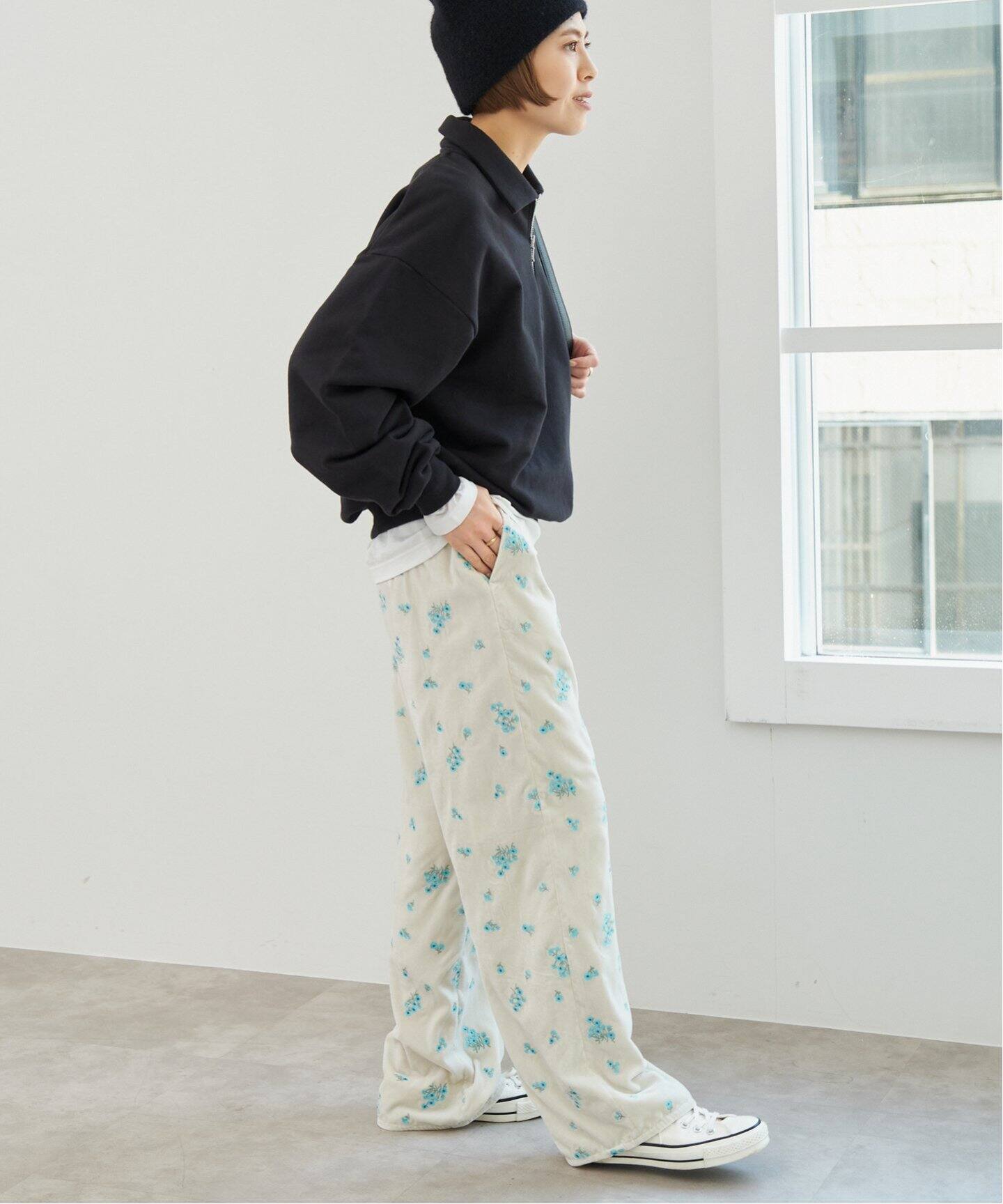 ブーケエンブロイダリーストレートパンツ（スラックス）｜Spick and 