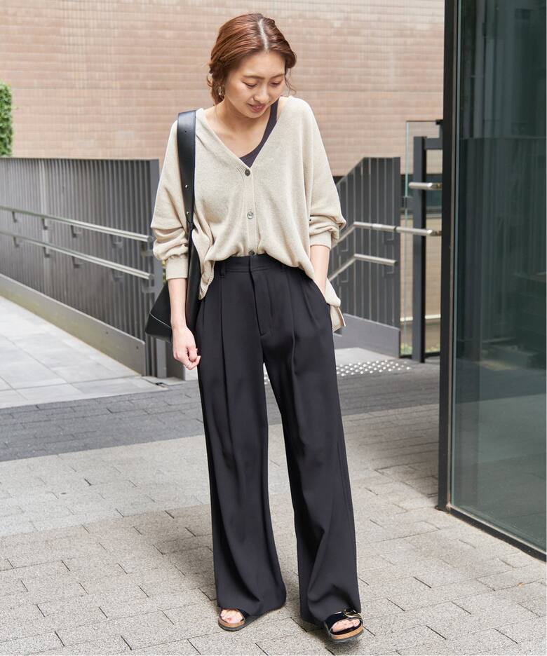 シルキードレープ2タックワイドパンツ（スラックス）｜Spick and Span  