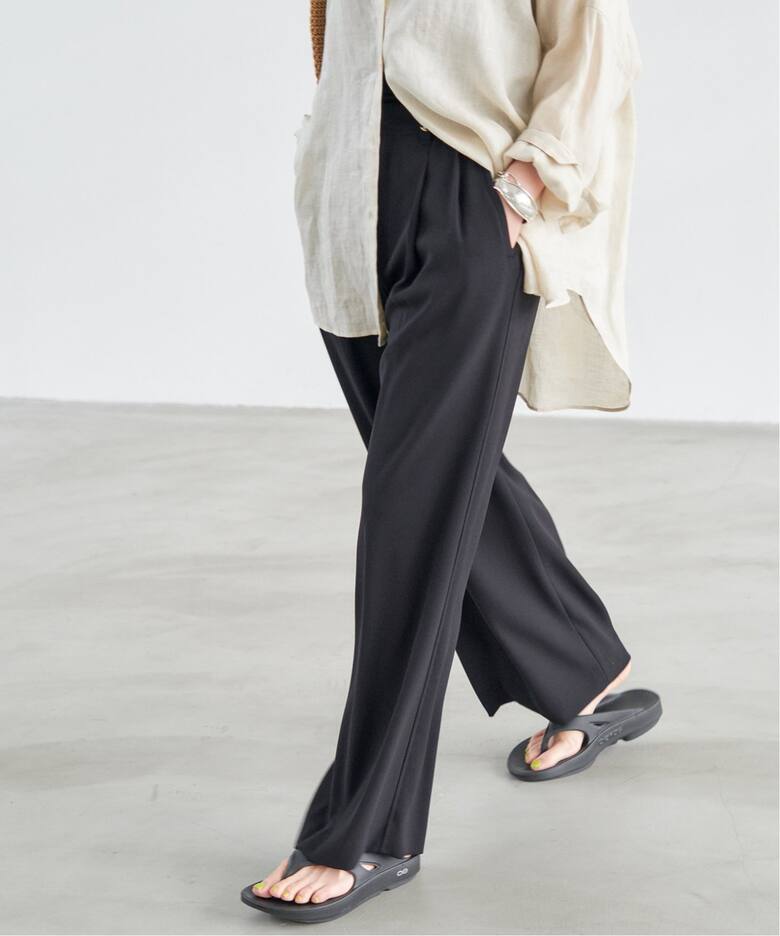 シルキードレープ2タックワイドパンツ（スラックス）｜Spick and Span  