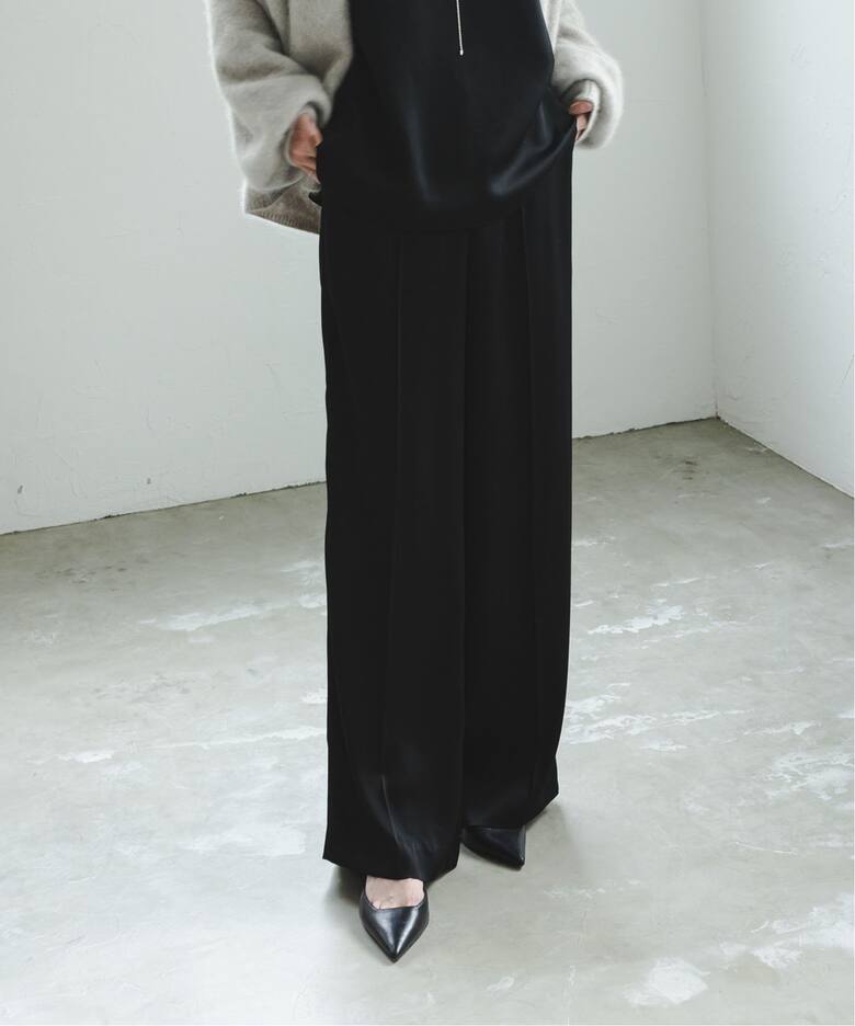 ルナサテンコンフォートパンツ（スラックス）｜NOBLE（ノーブル）の  