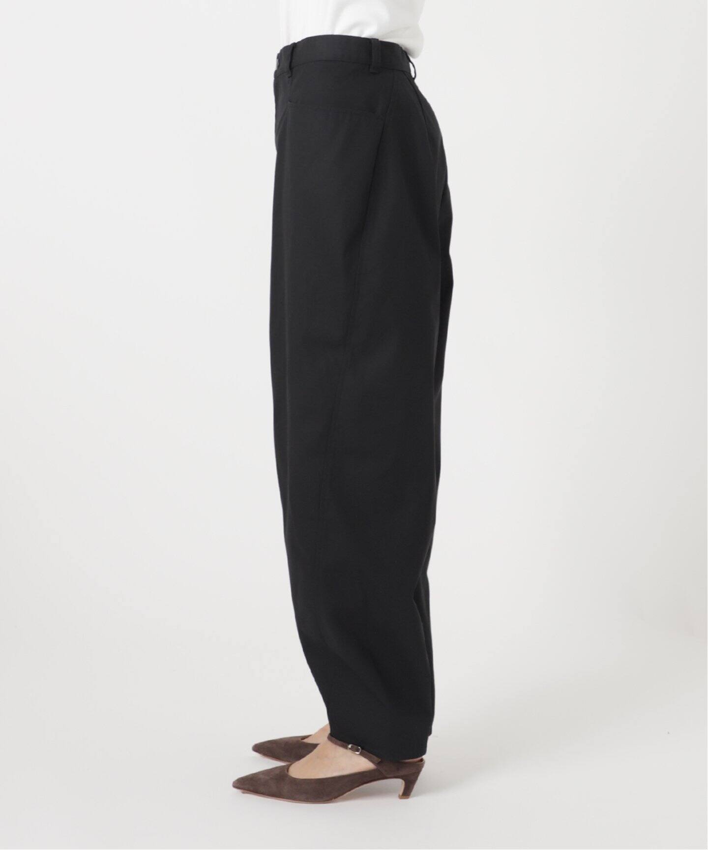 Noble（ノーブル）の「カーブシルエットパンツ（その他パンツ
