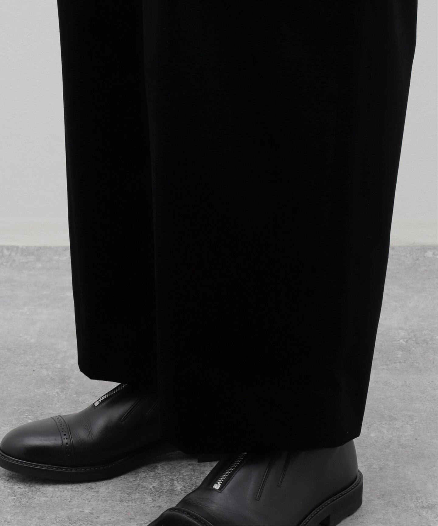 LA BOUCLE (ラブークル) VELVET W BAGGY パンツ（スラックス 