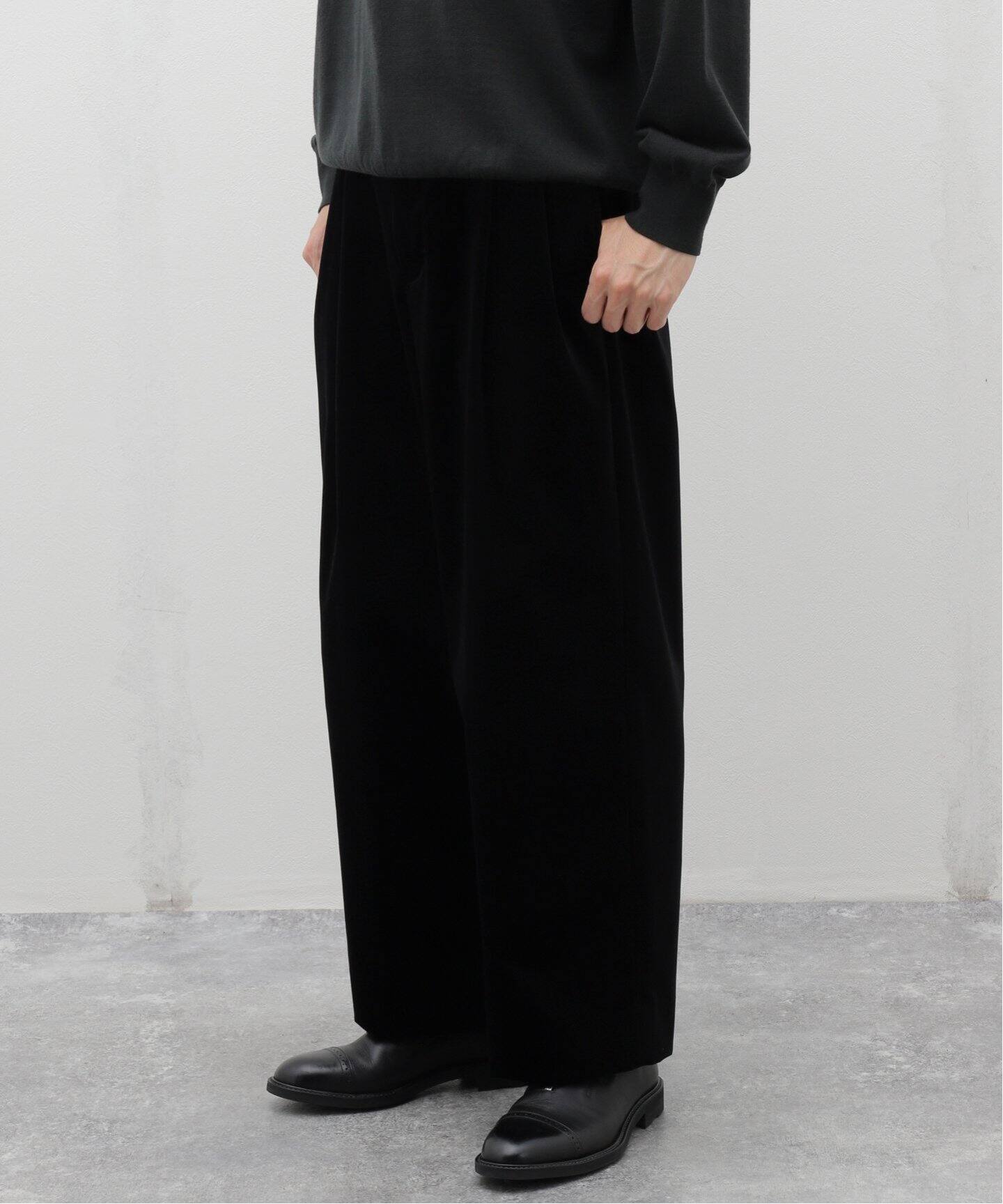 LA BOUCLE (ラブークル) VELVET W BAGGY パンツ（スラックス 