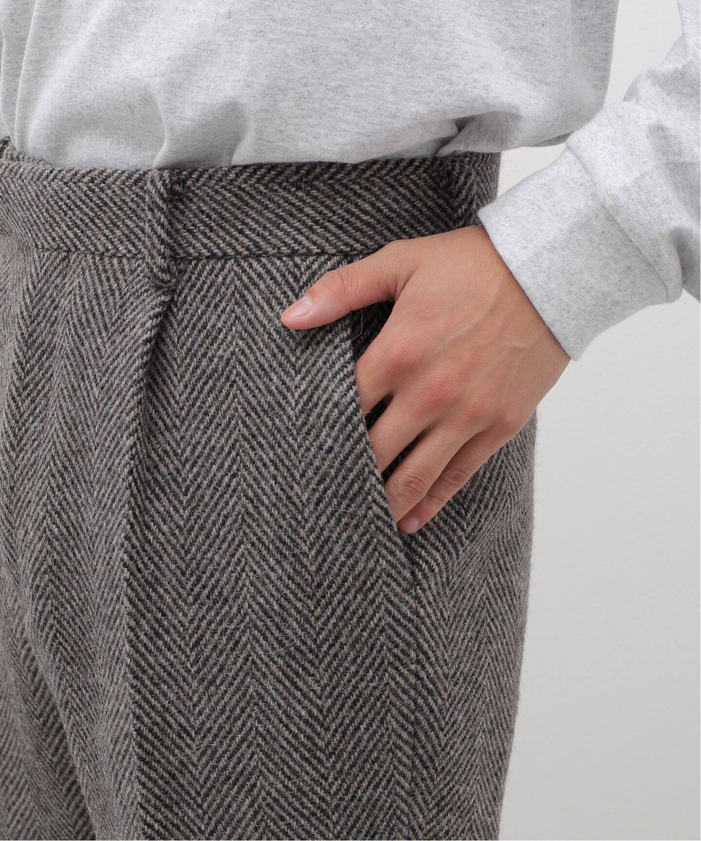 AURALEE (オーラリー) LAMA SHETLAND WOOL TWEED スラックス 
