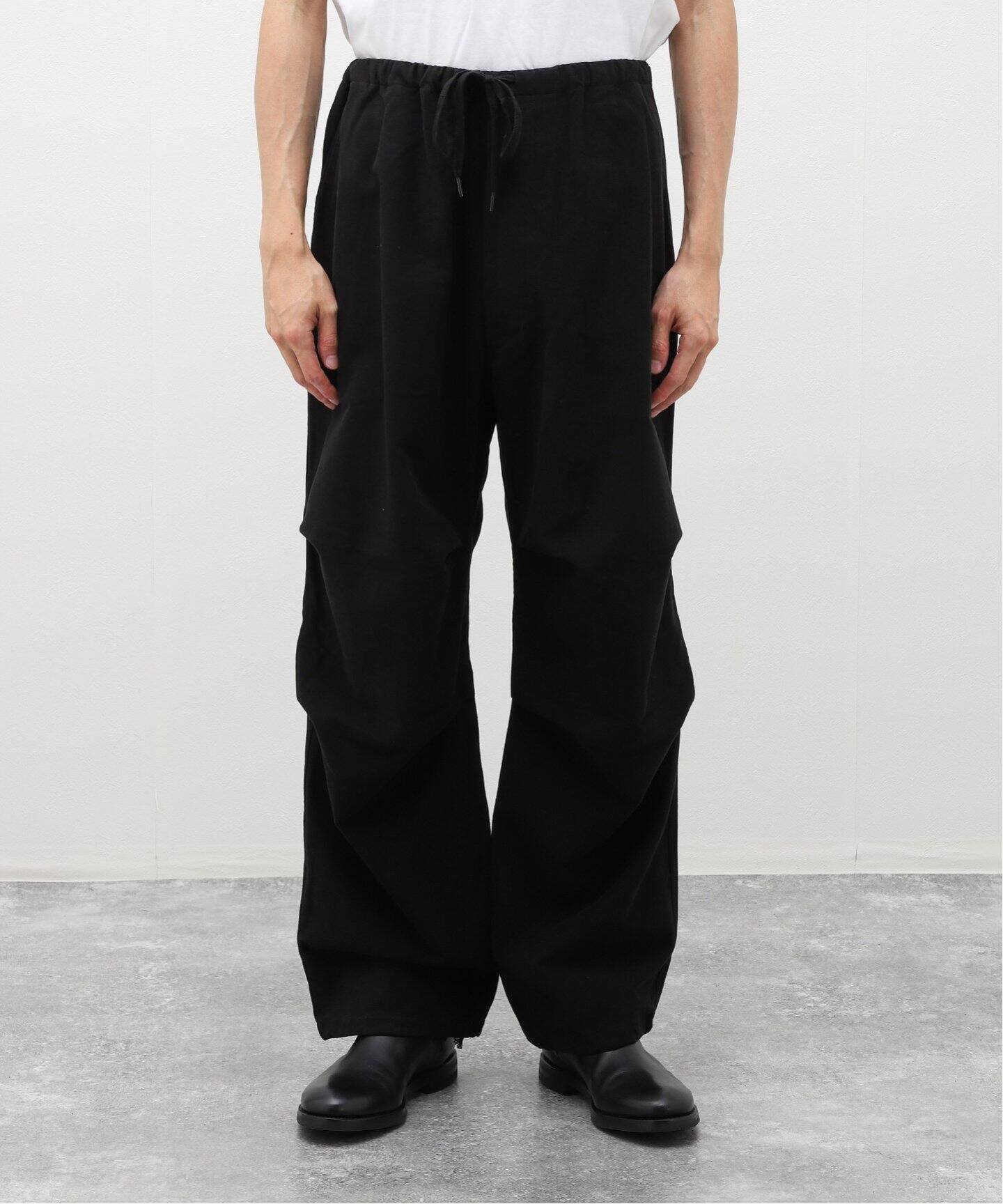 COMOLI(コモリ) モールスキン ニータックパンツ A03-03037（スラックス 