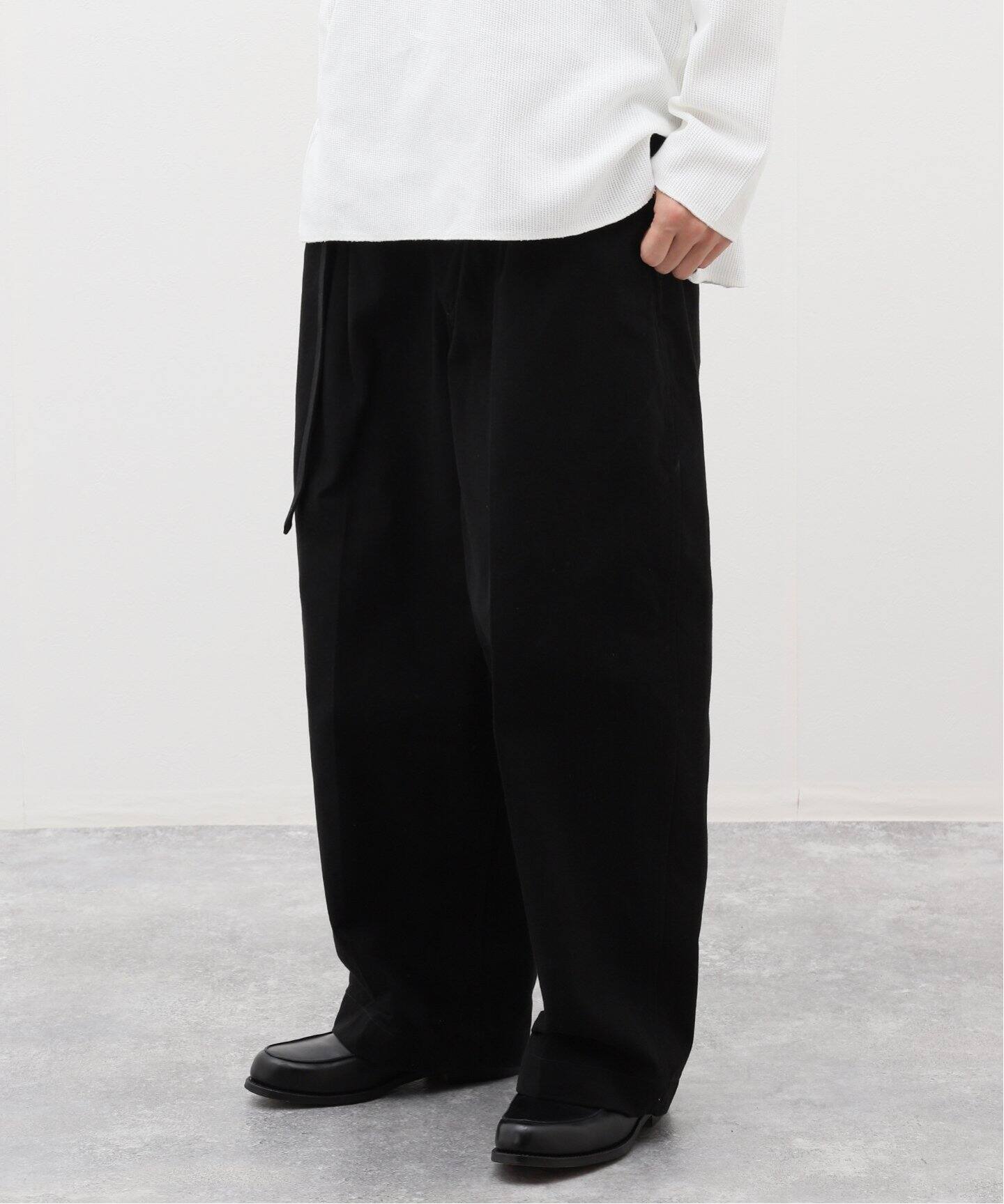 blurhms(ブラームス) Brushed Twill Belted Trousers BHS24F026 