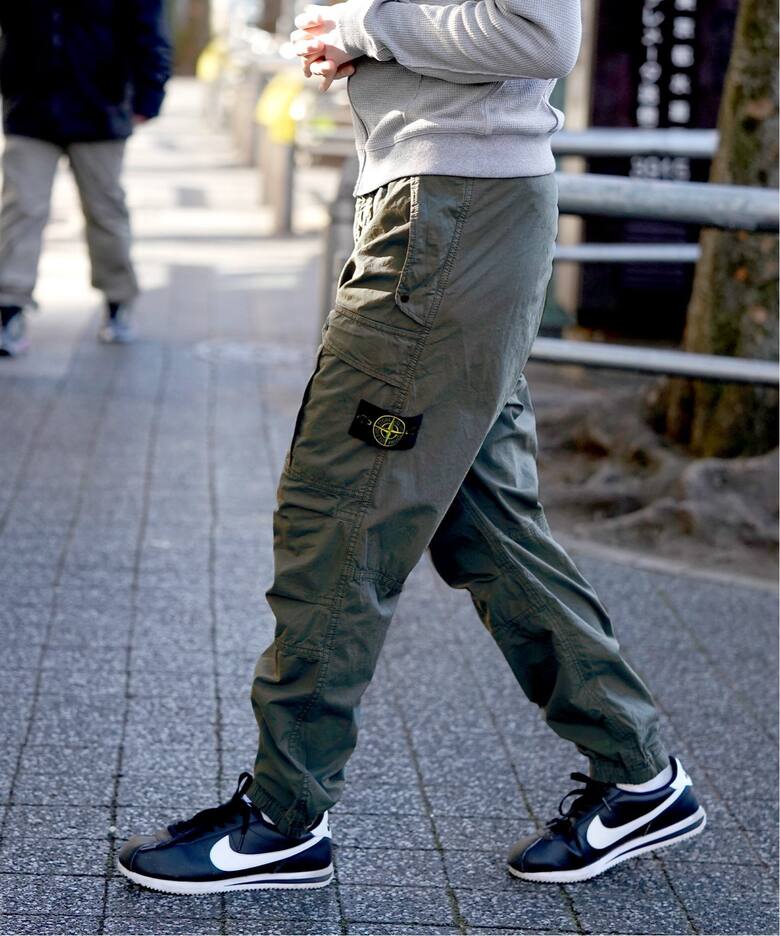 STONEISLAND / ストーンアイランド】カーゴパンツルーズ（カーゴパンツ 