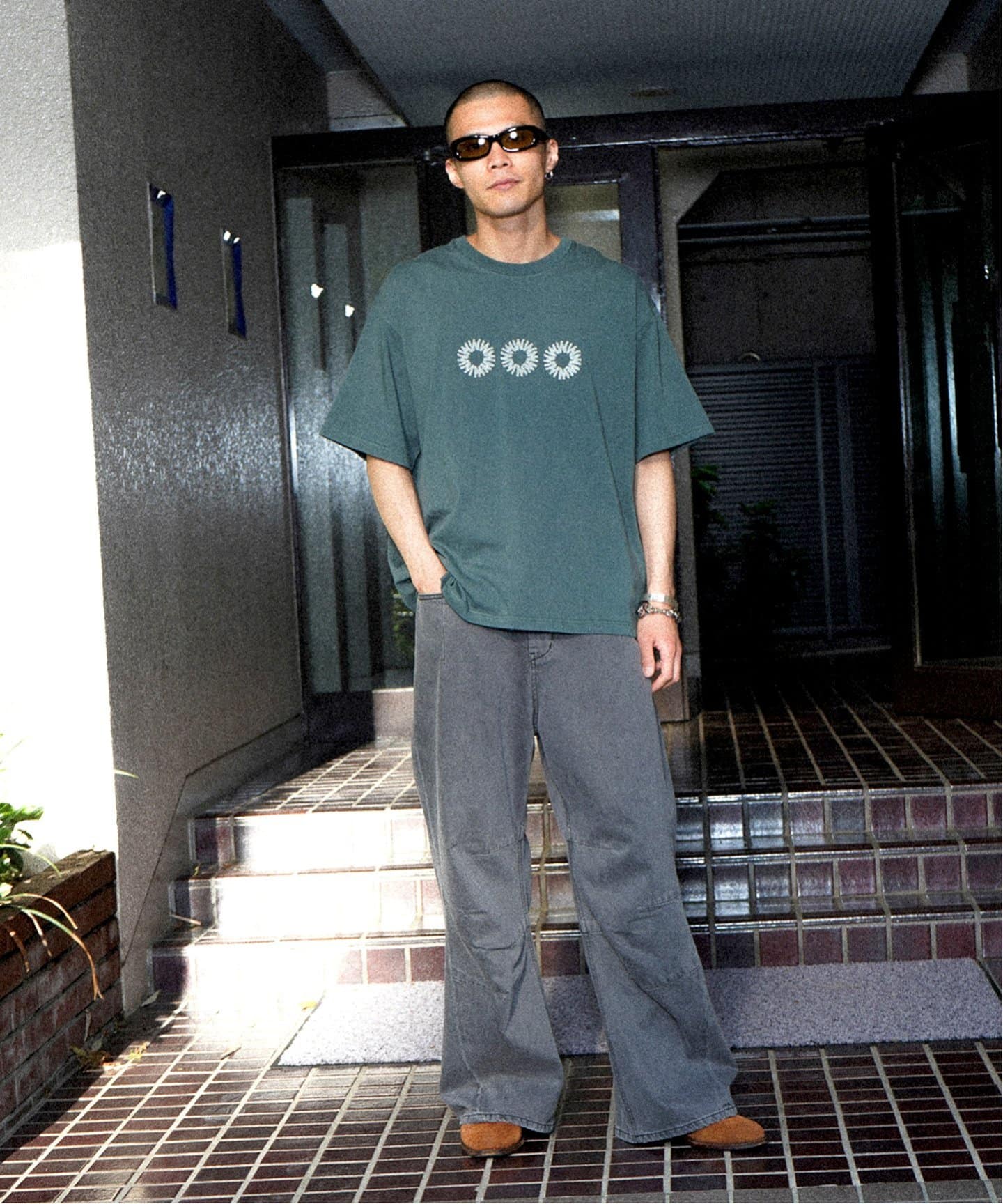 999HUMANITY / 999ヒューマニティ】AV PLEATS DENIM PANTS